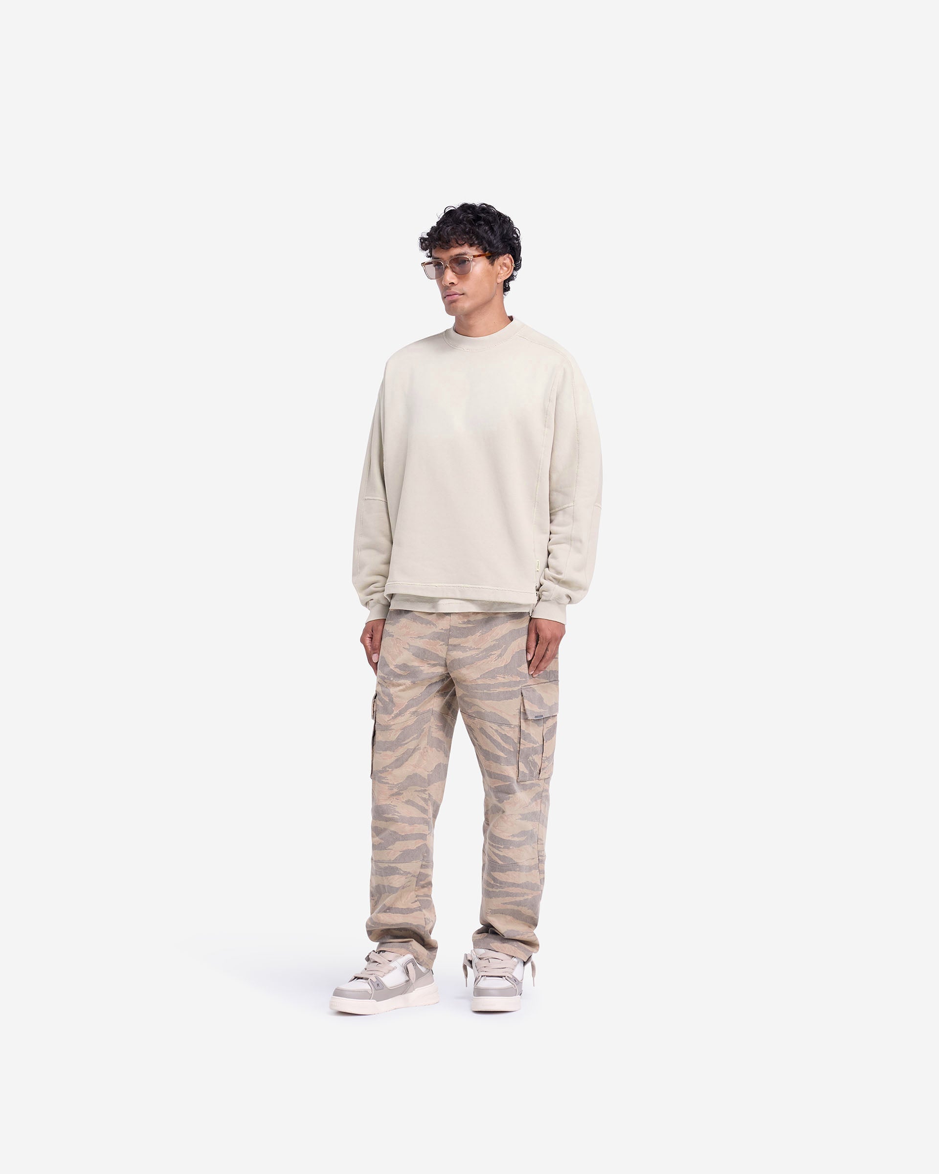 Sweat-shirt à ourlet étagé - Avoine