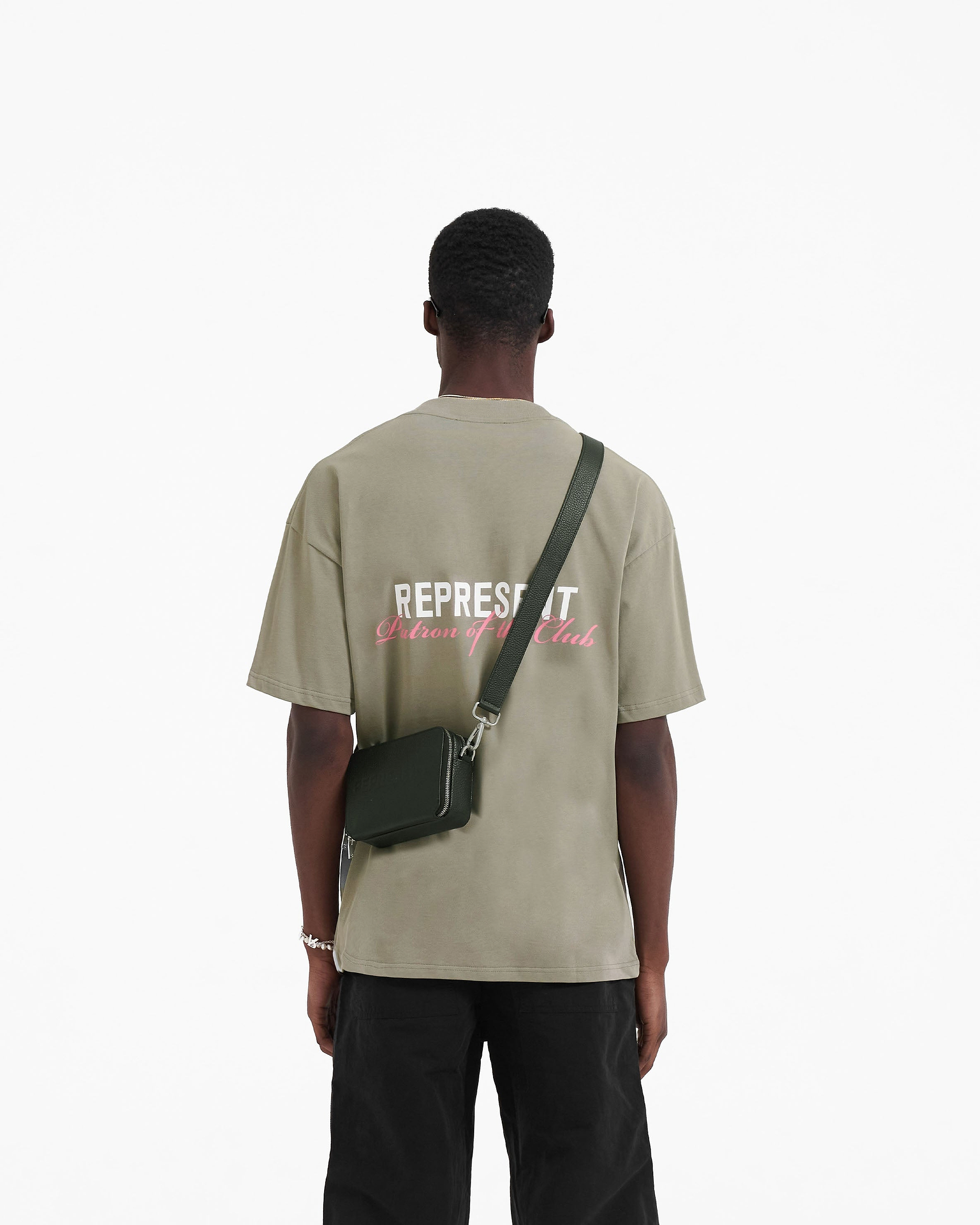 Patron des Clubs T-Shirt - Khaki Pink
