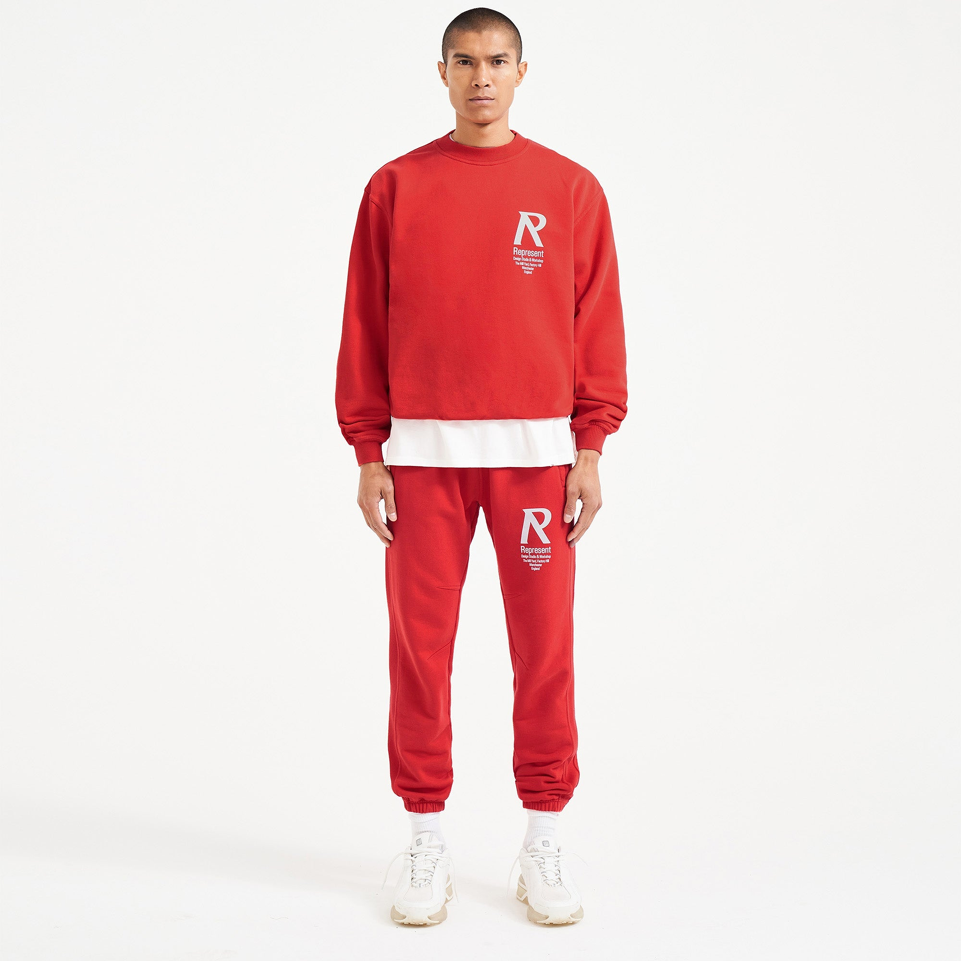 Pull Initial - Racing Red
