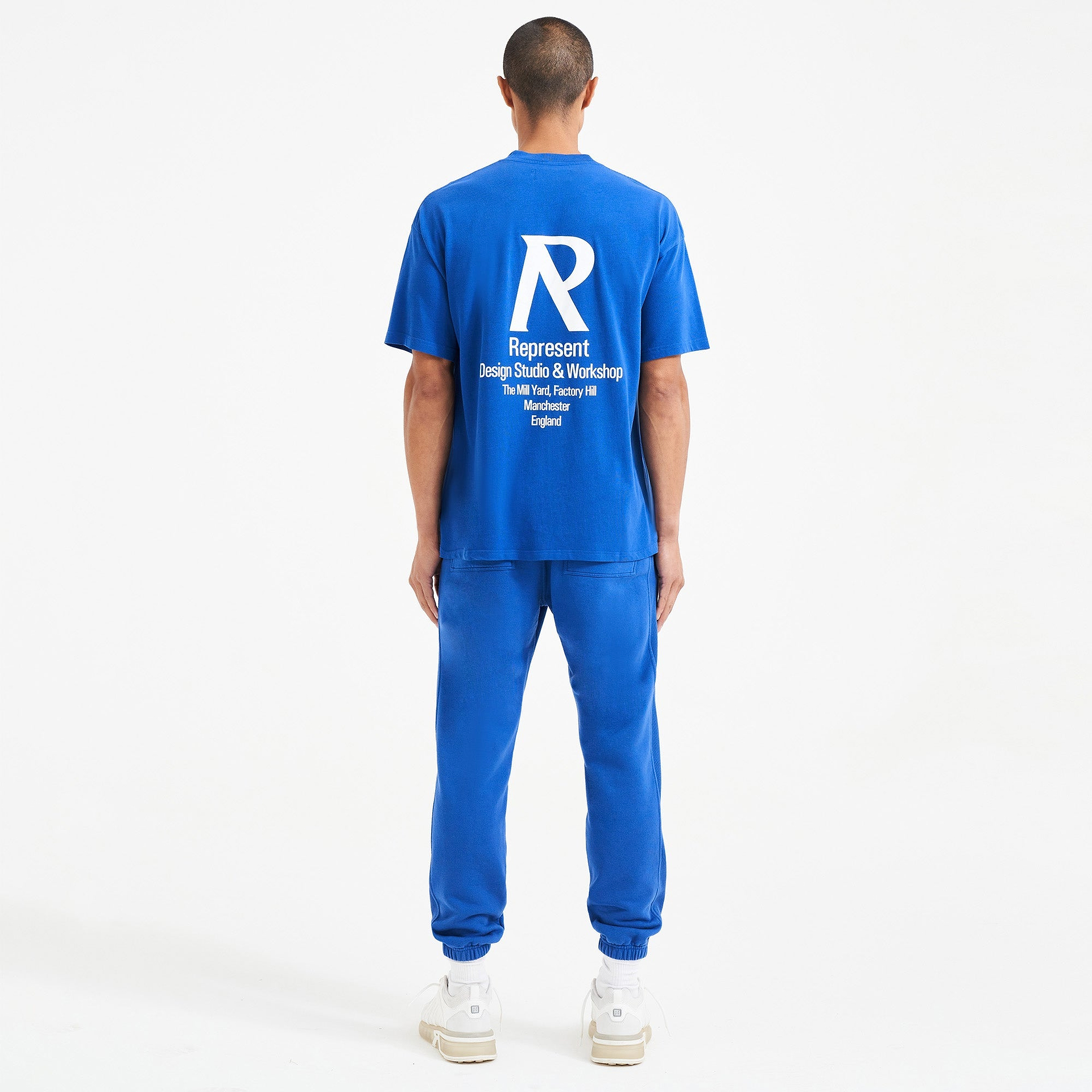T-Shirt mit Initialen - Kobalt