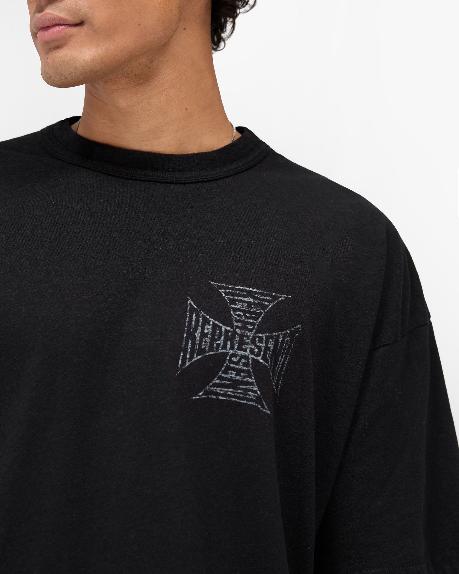 MH T-Shirt - Jet Black