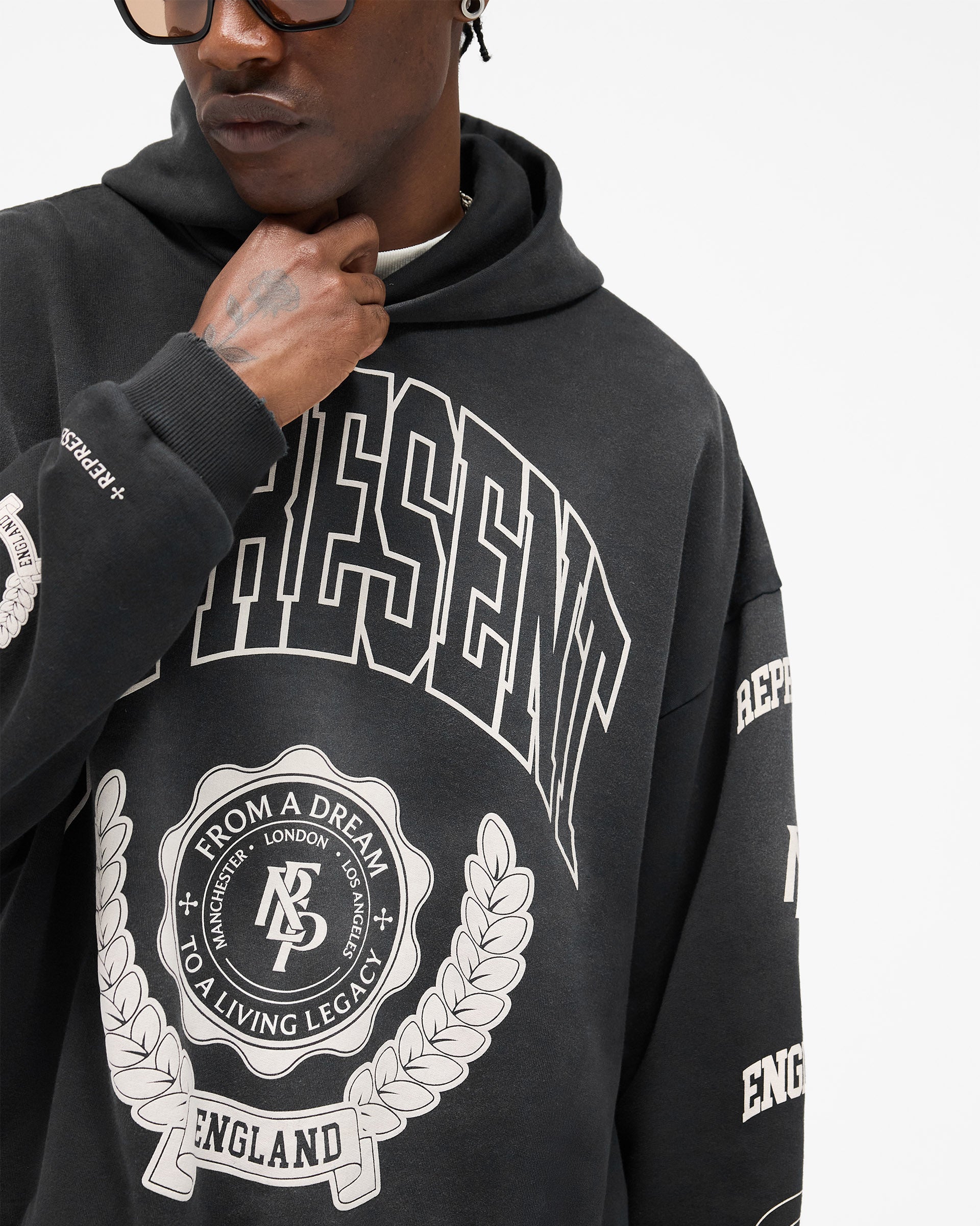 Represent Legacy Crest Hoodie - Stained Black
