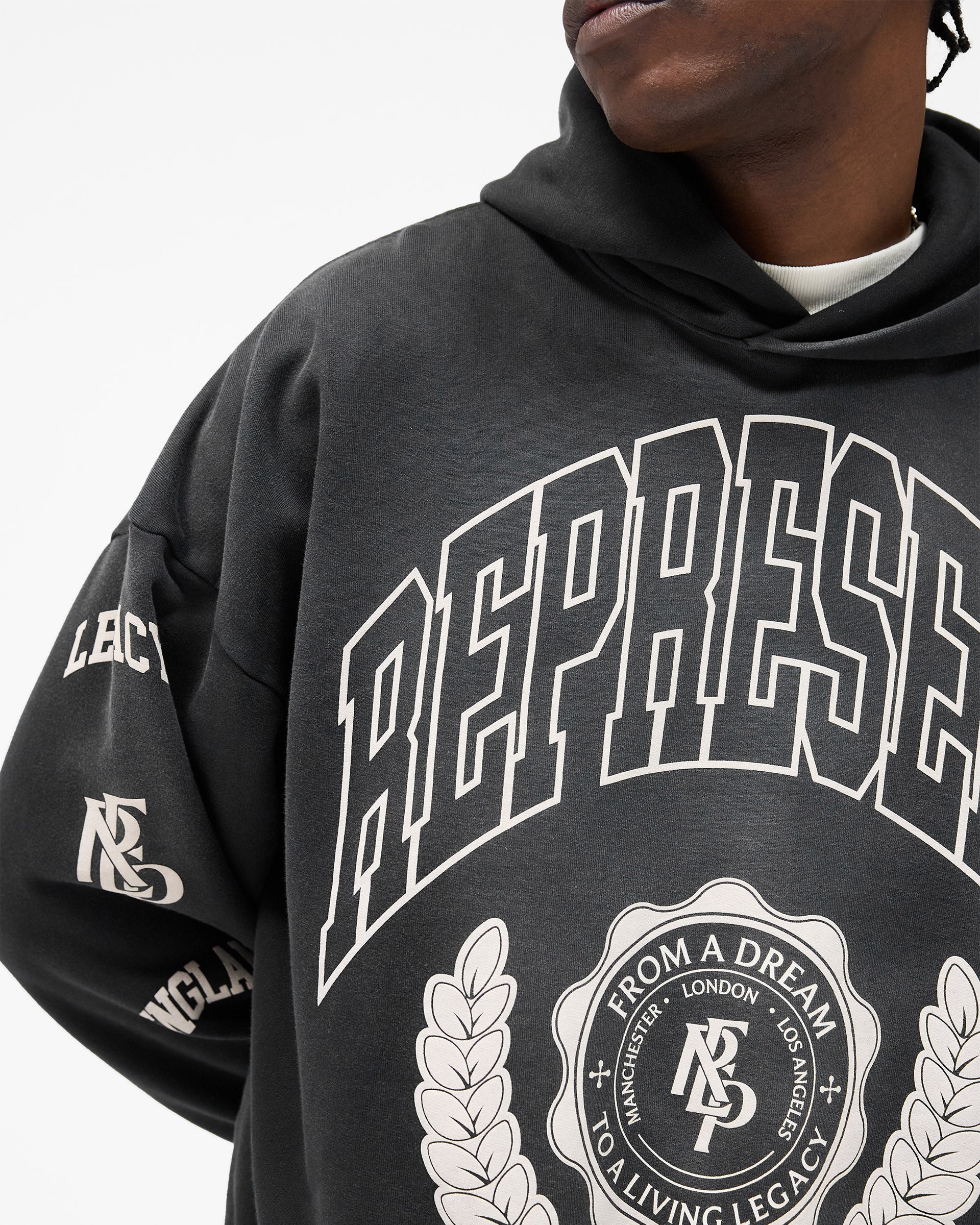 Represent Legacy Crest Hoodie - Stained Black