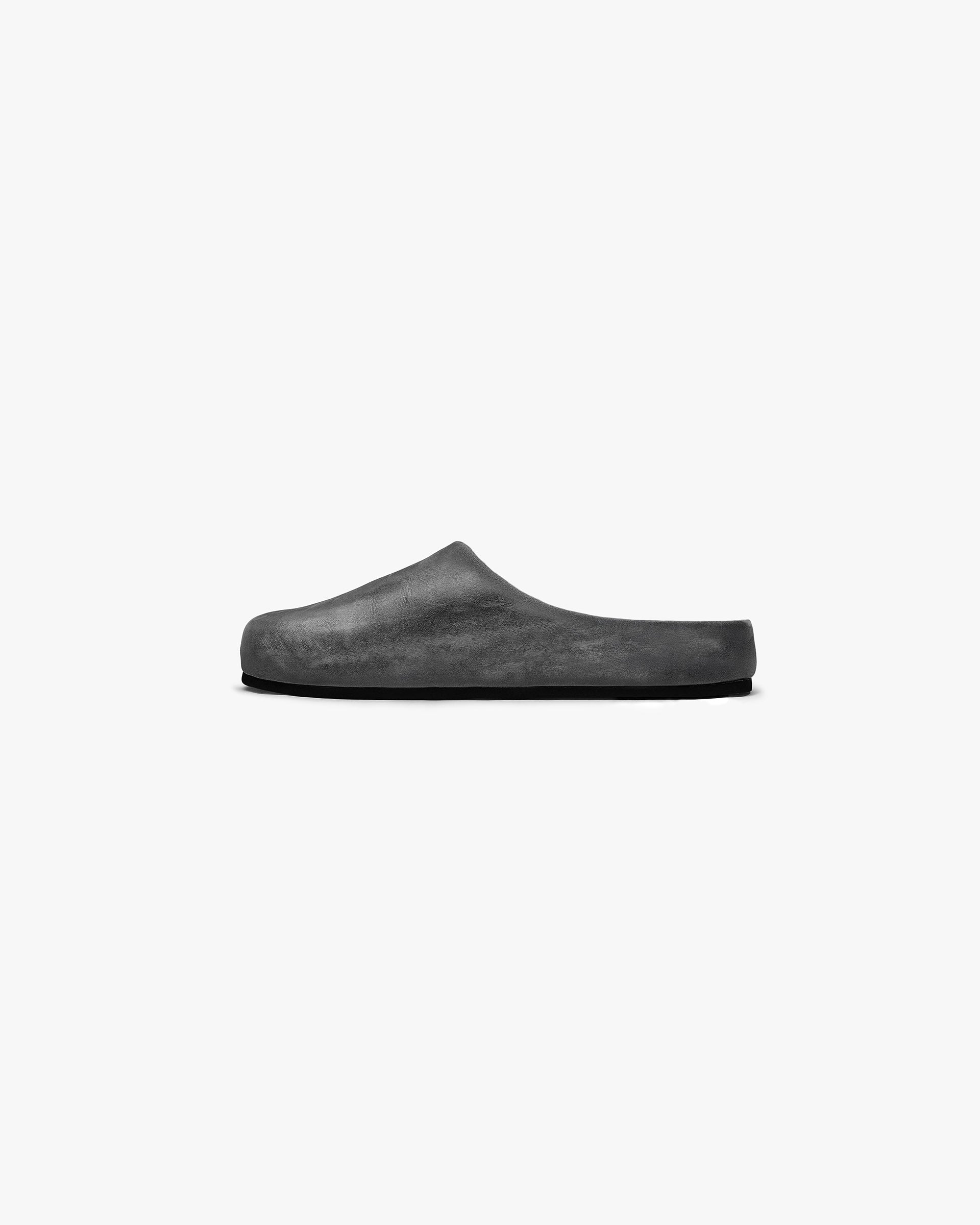 Distressed Mule - Off Black