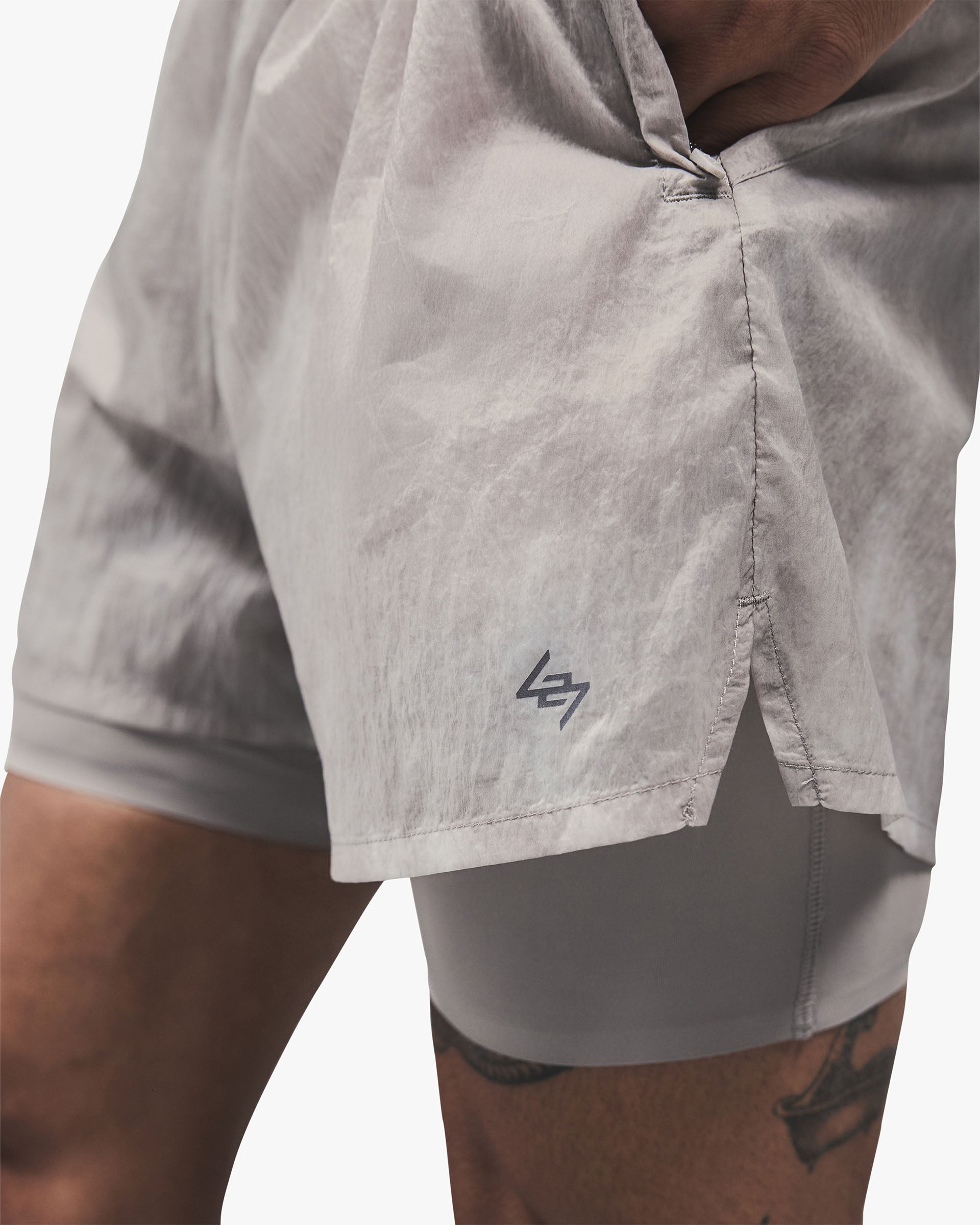 247 Trail Shorts - Chalk