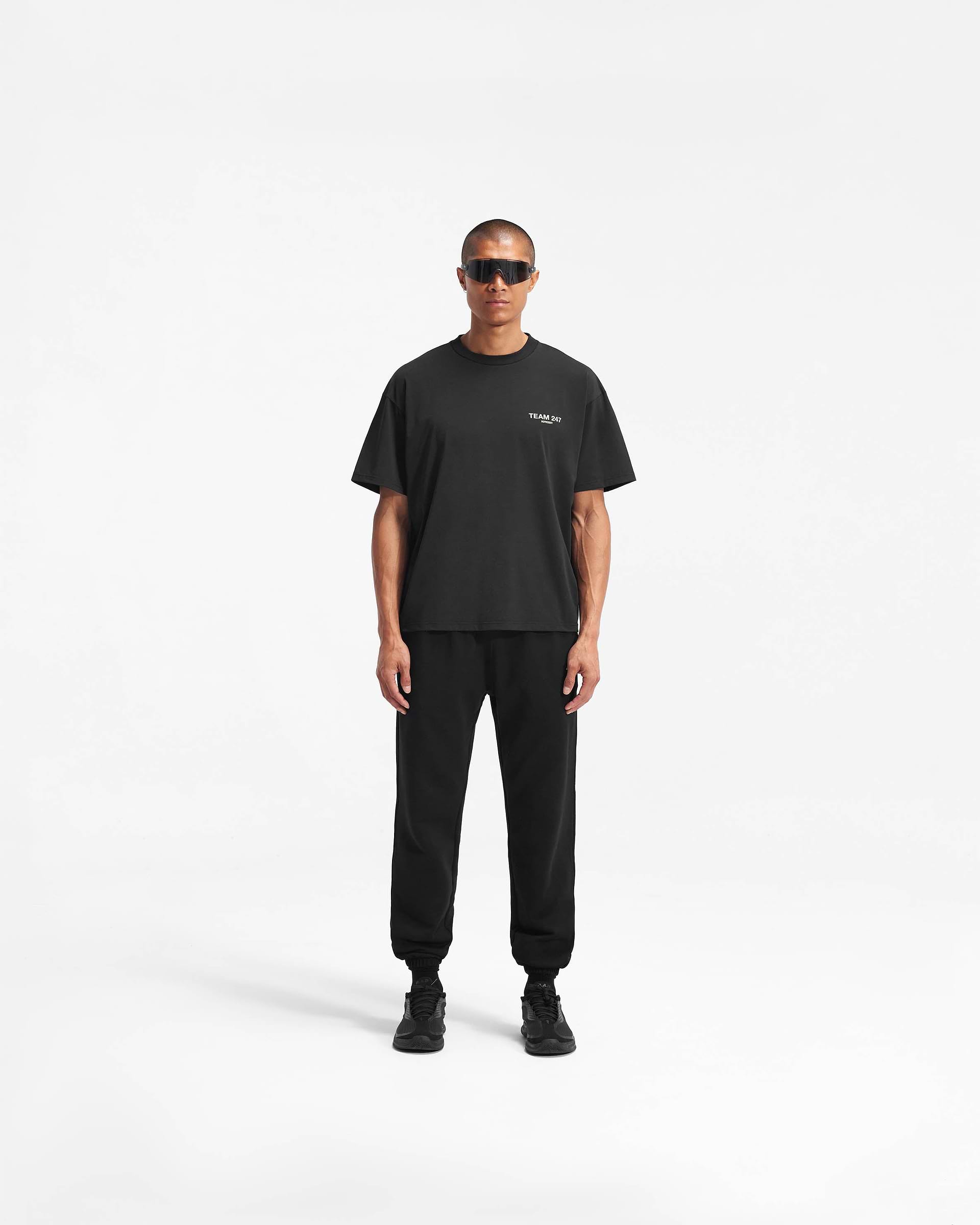 Black | CLO REPRESENT 247 | Oversized T-Shirt Team