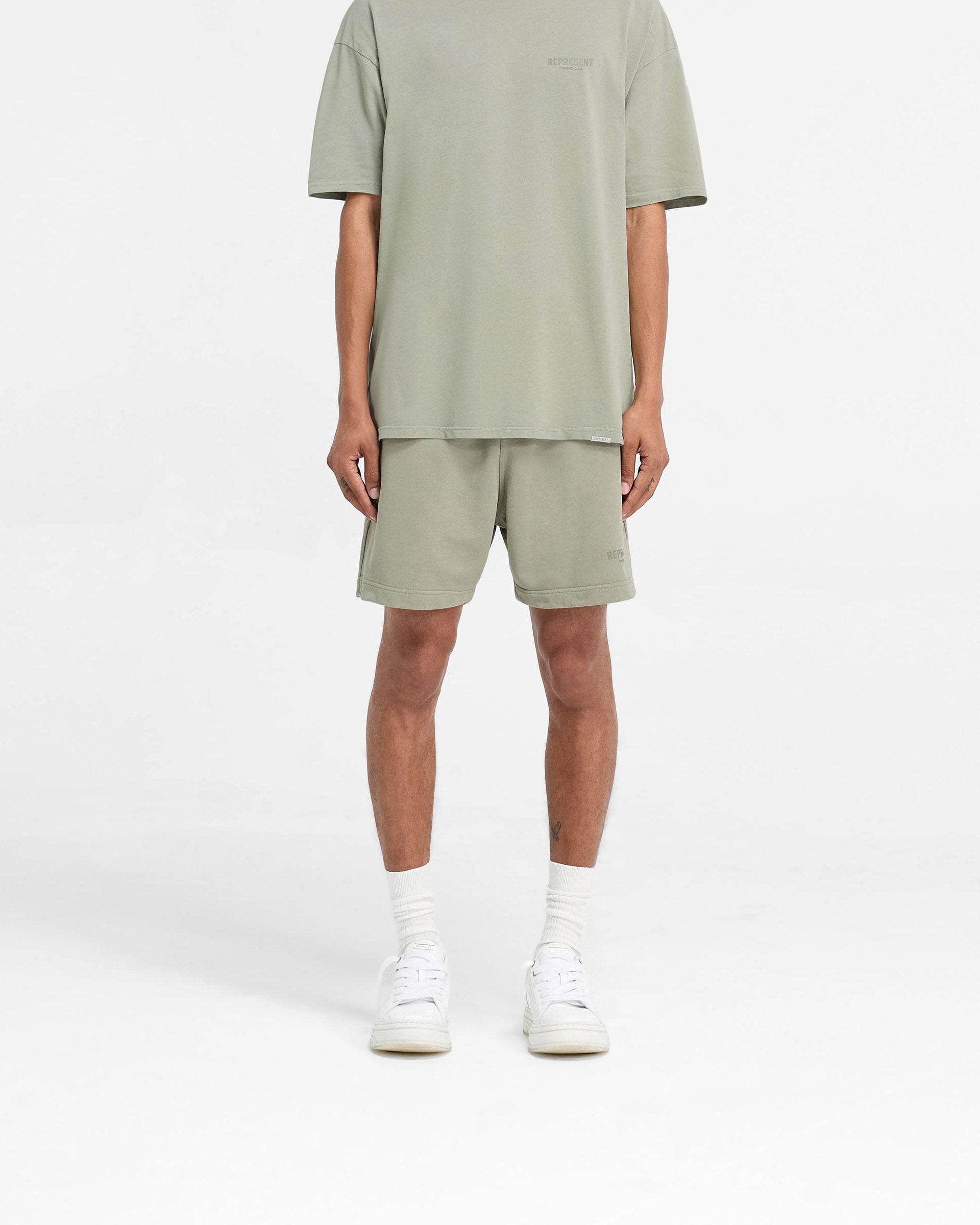 Represent Owners Club Shorts - Pastel Green