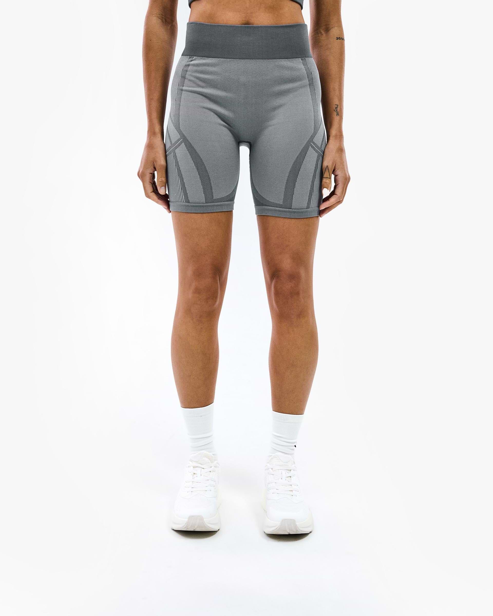 247 Hydro Seamless Training Short - Ice Grey