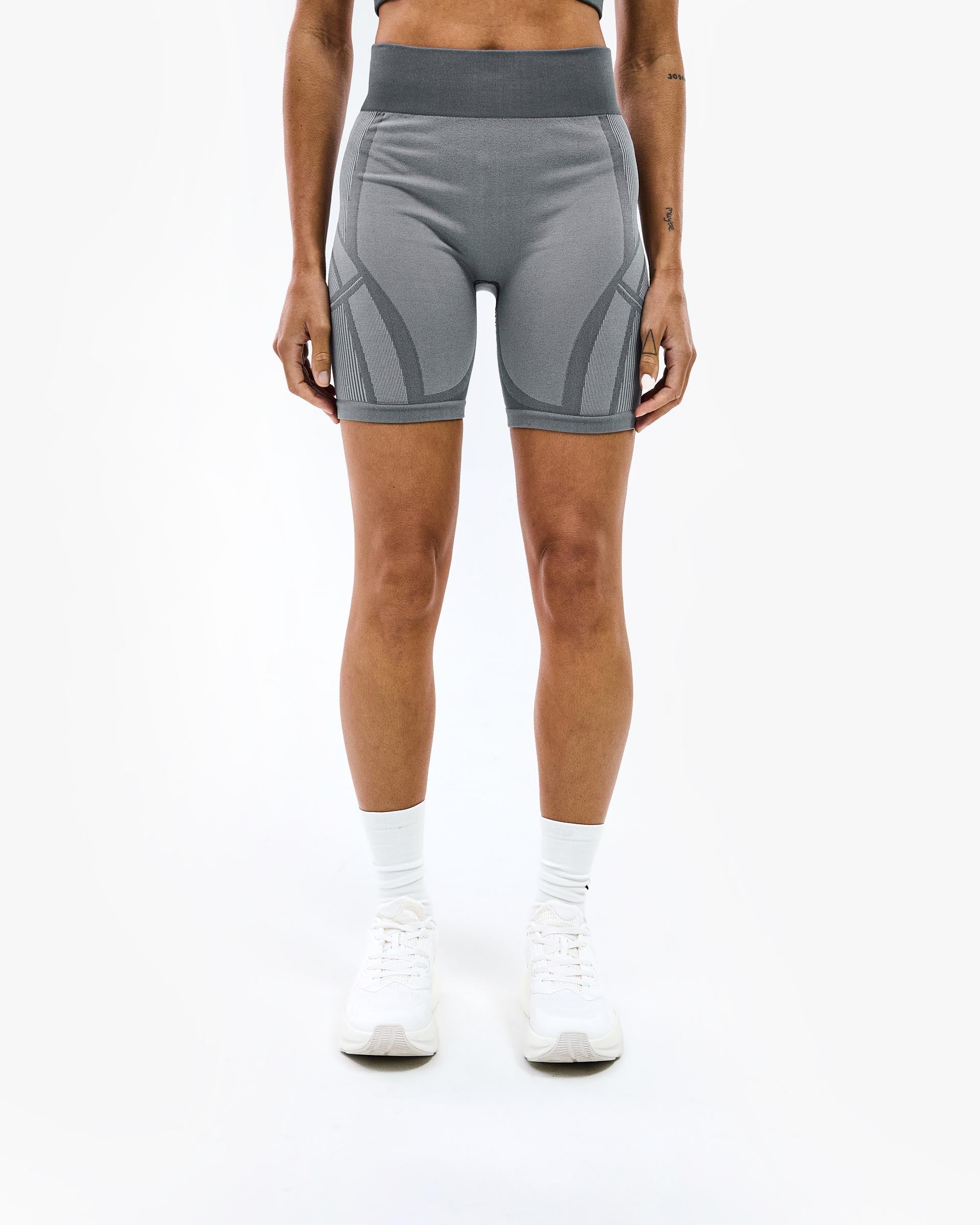 247 Hydro Seamless Training Short - Ice Grey