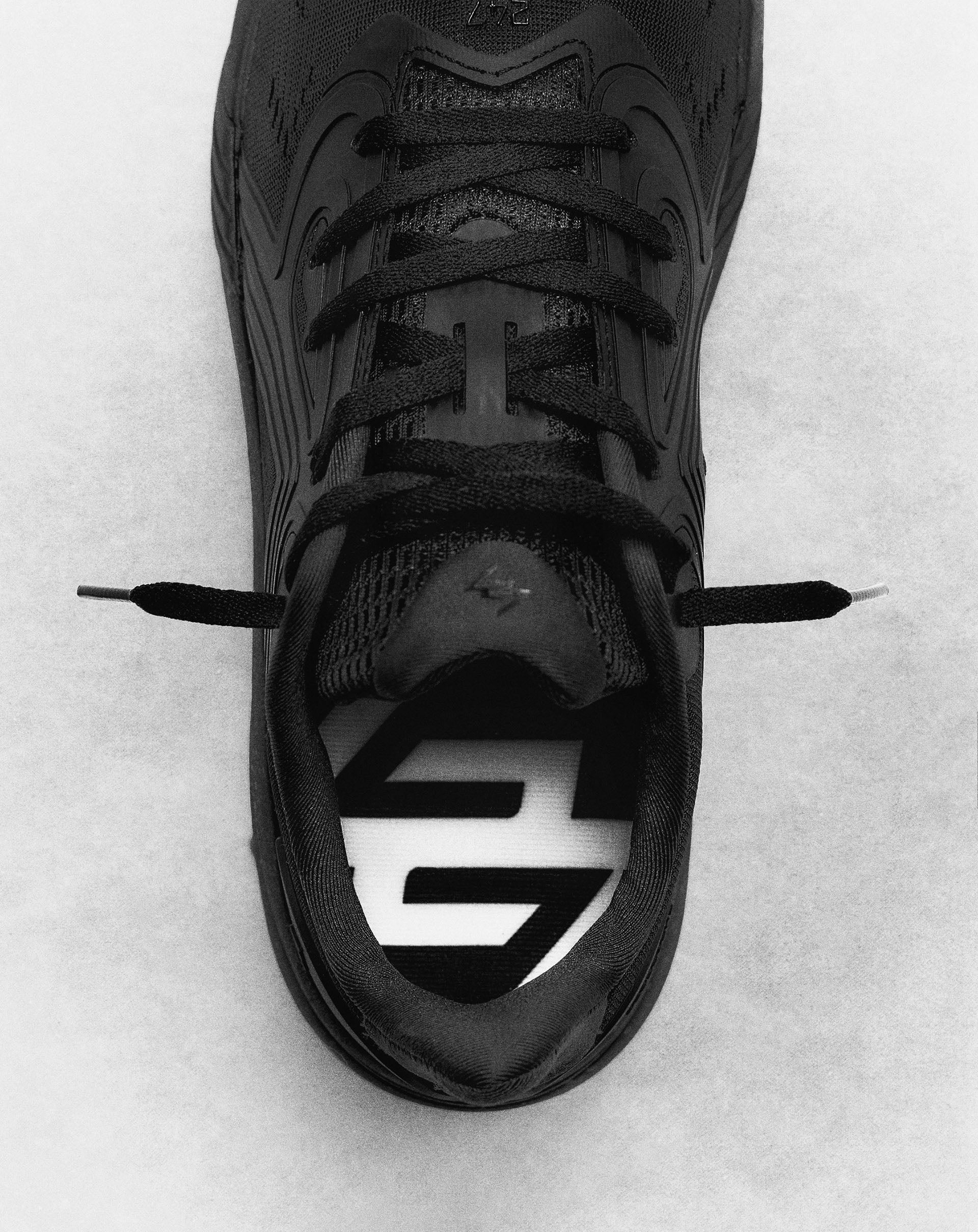 247 ARC-1 Running Shoe | Black | REPRESENT