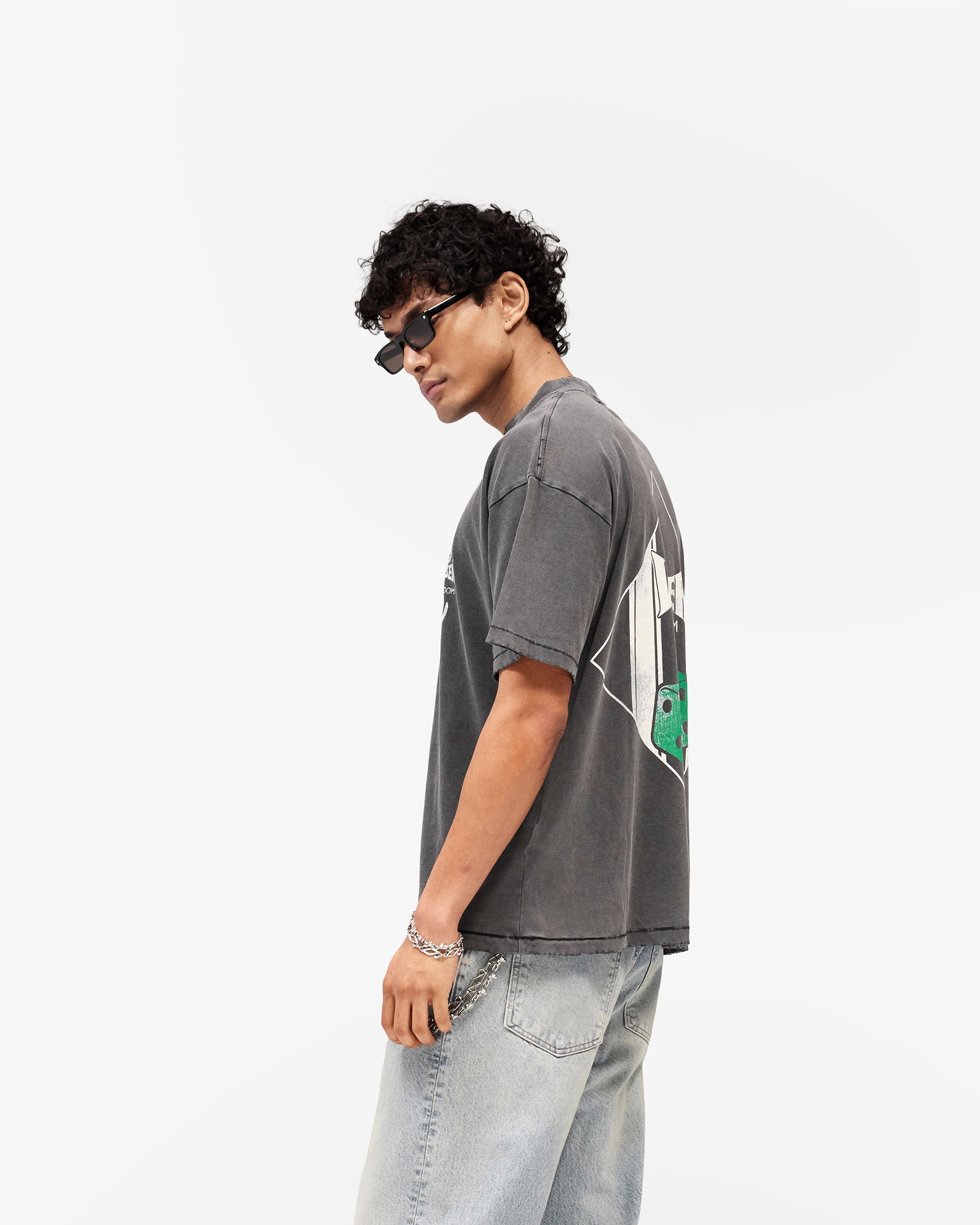 Viper Room Dice T-Shirt Vintage Grey | Oversized Cotton Tee Viper Room Dice T-Shirt Vintage Grey | Oversized Cotton Tee