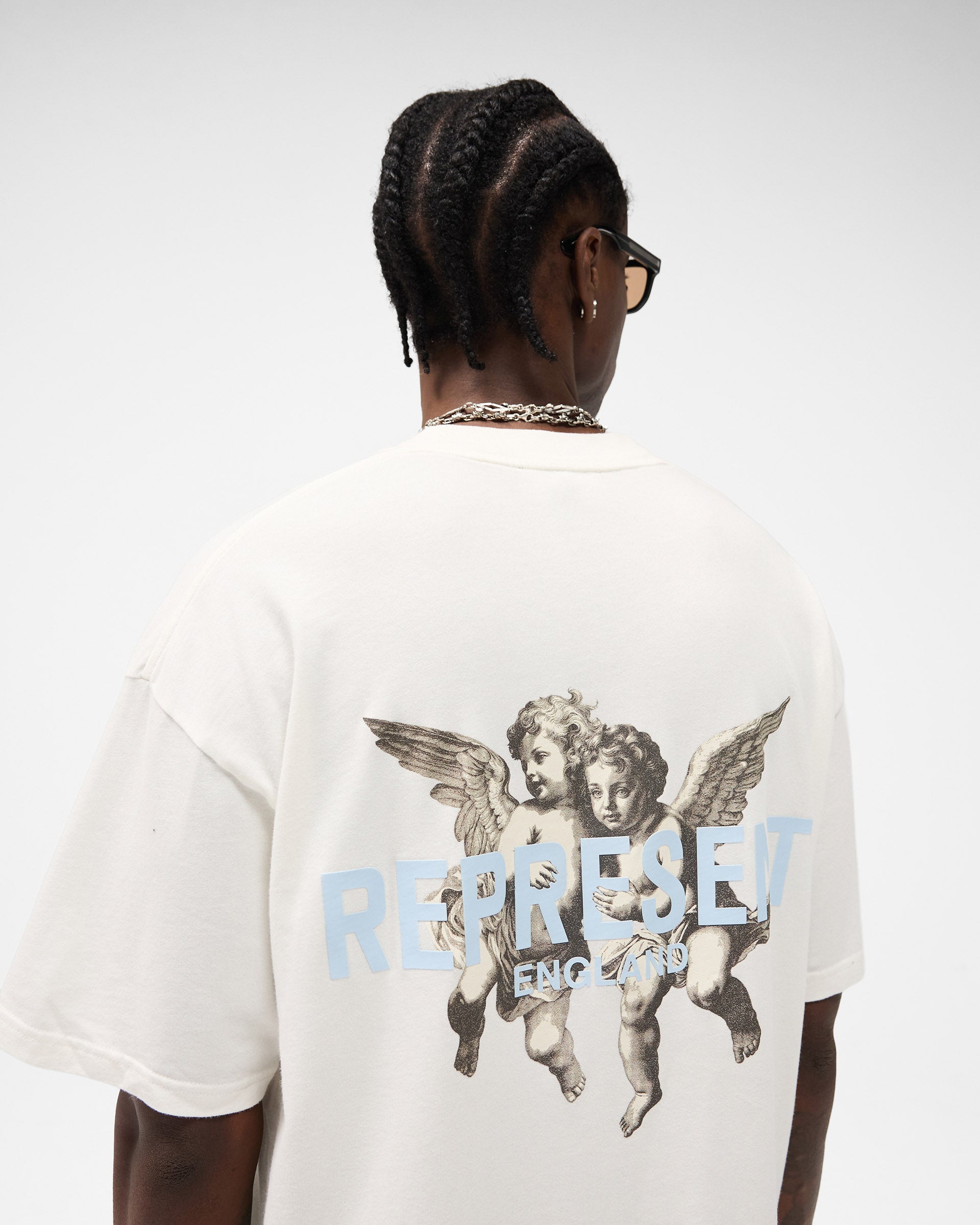 SATUR Cherub Graphic T-Shirt Cream XL