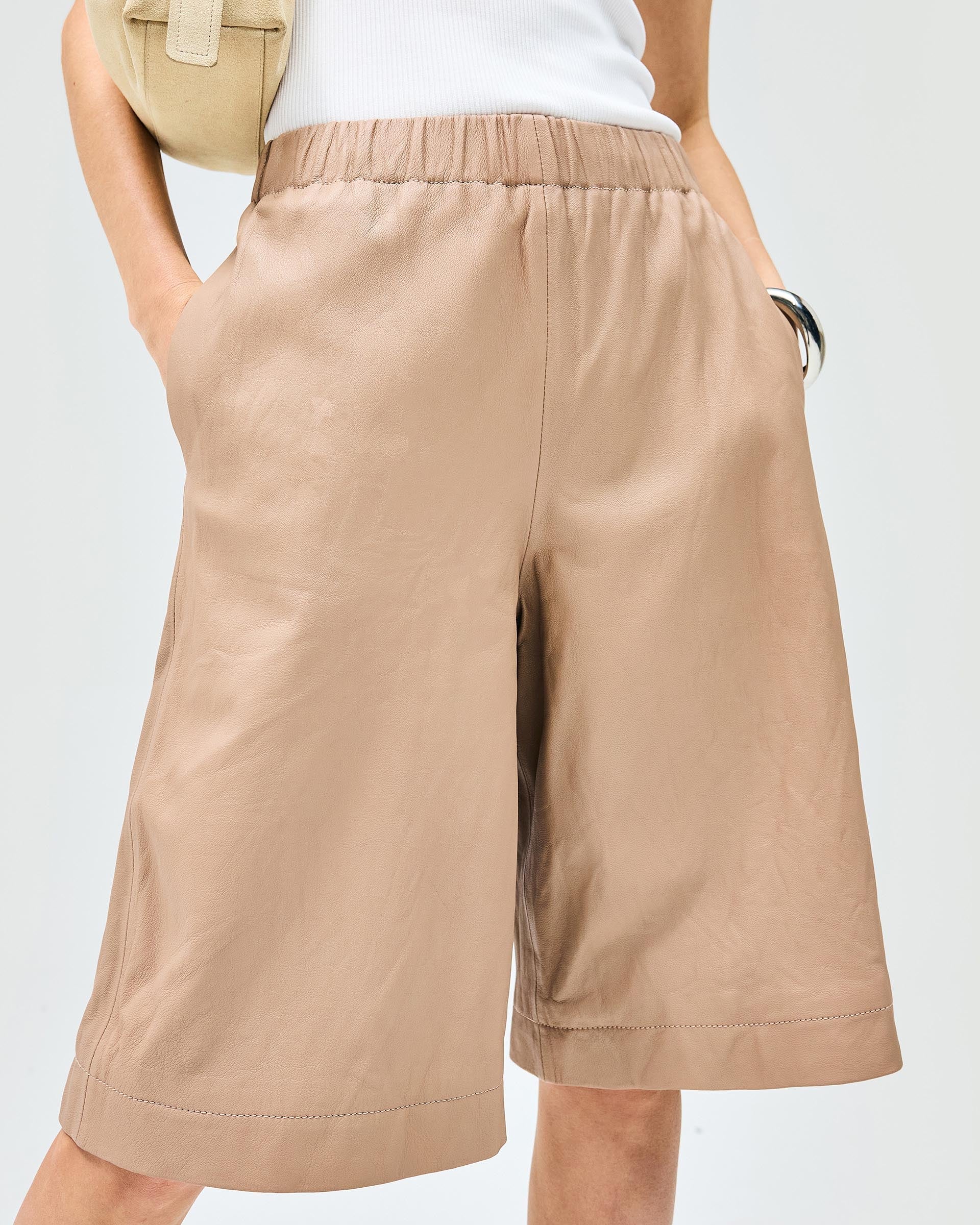 Fuel Shorts - Warm Taupe