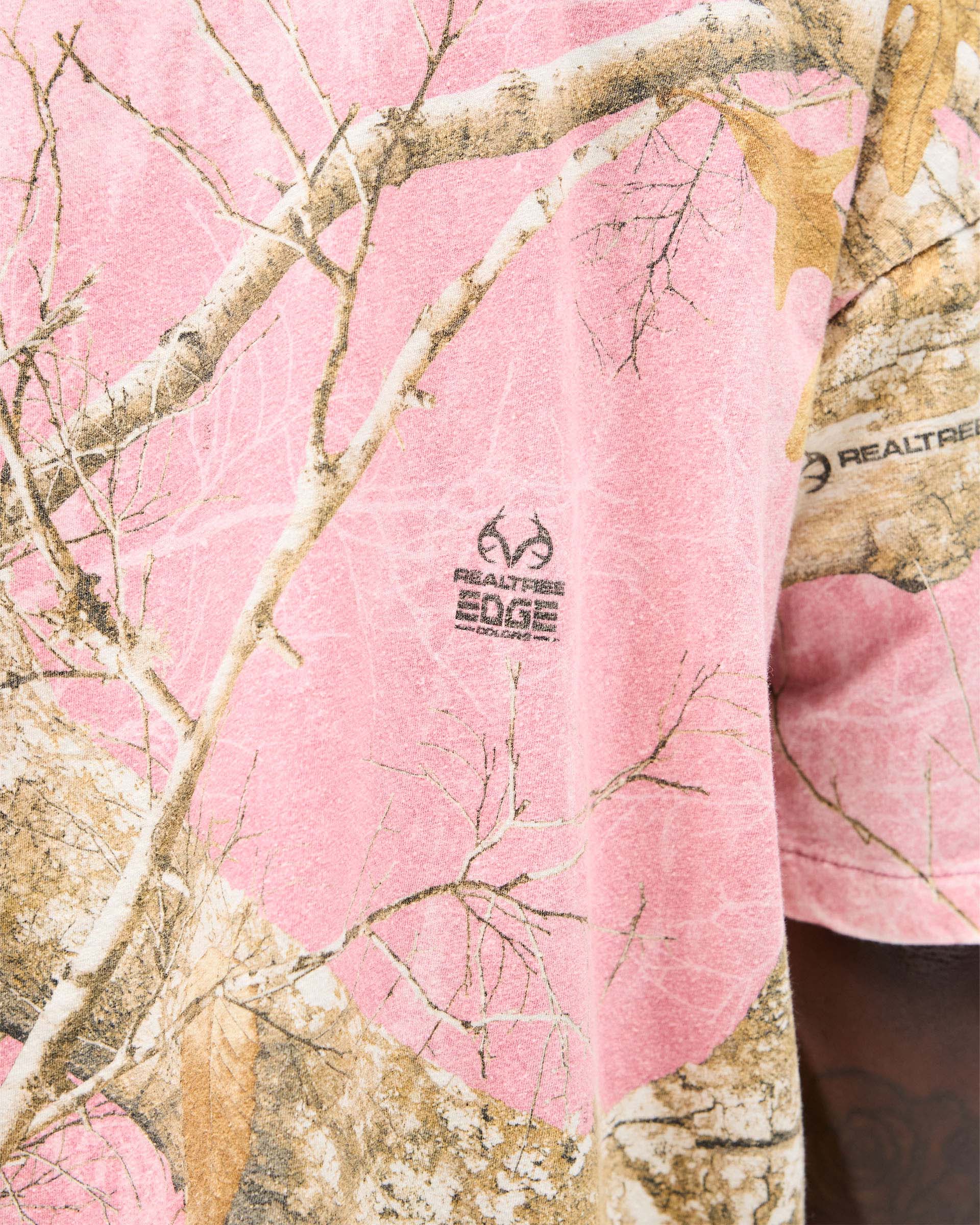 Realtree® T-Shirt - Washed Pink Camo