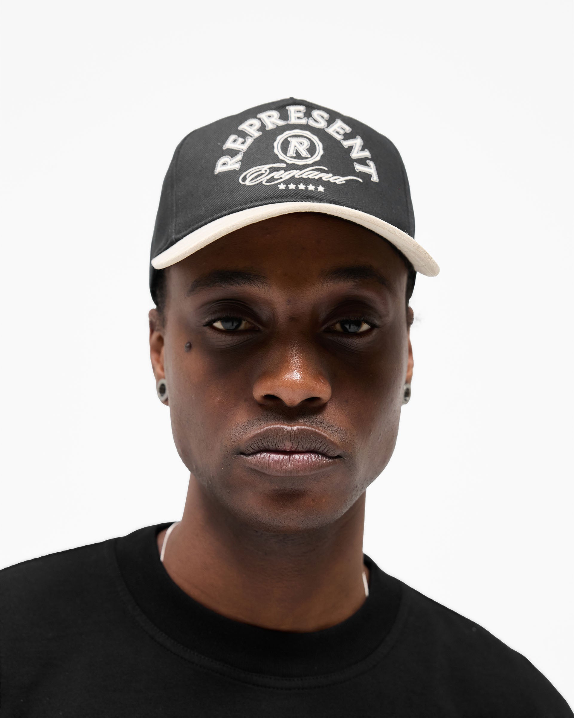 Initial Crest Cap - Jet Black