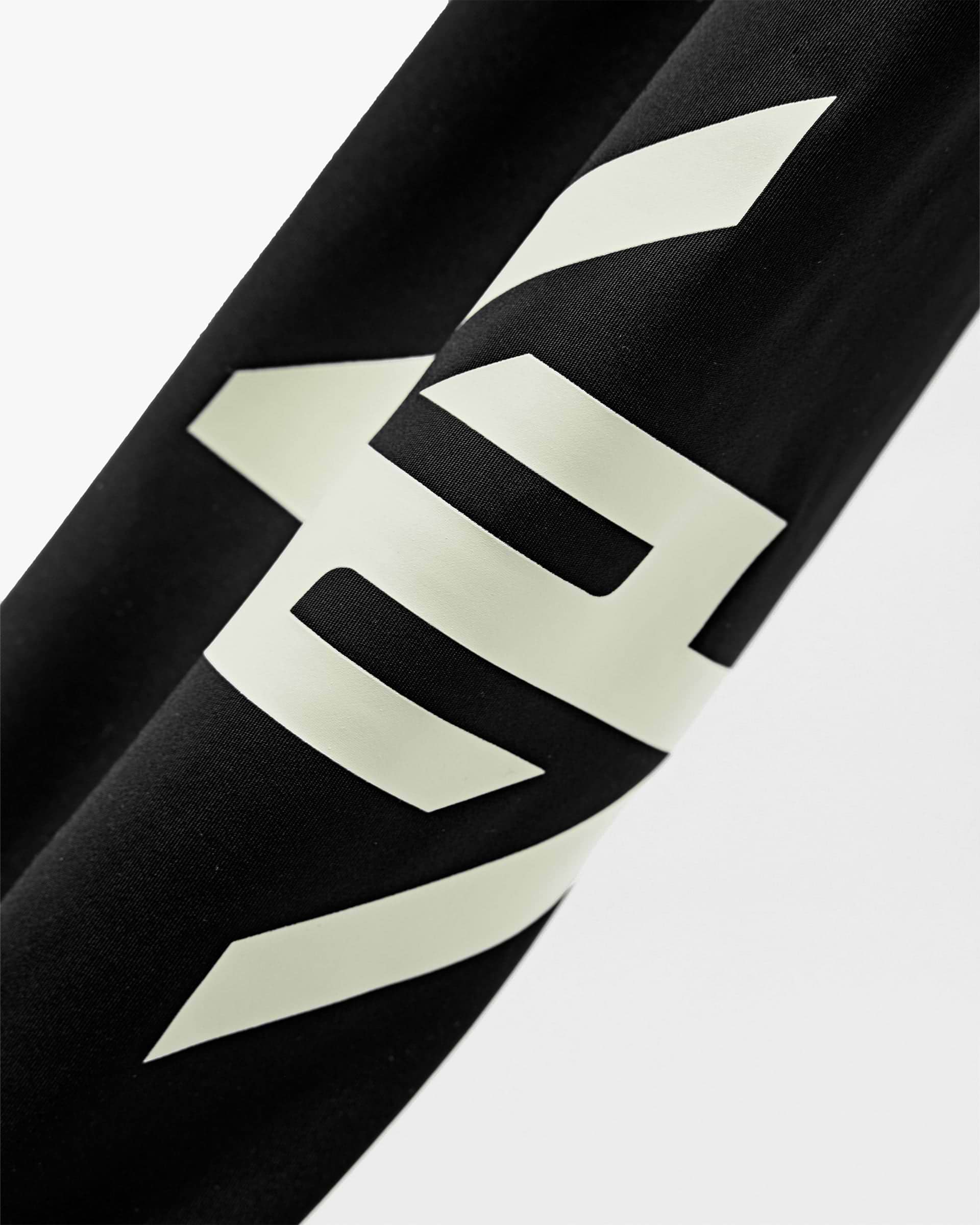 247 Micro Motion Short - Black