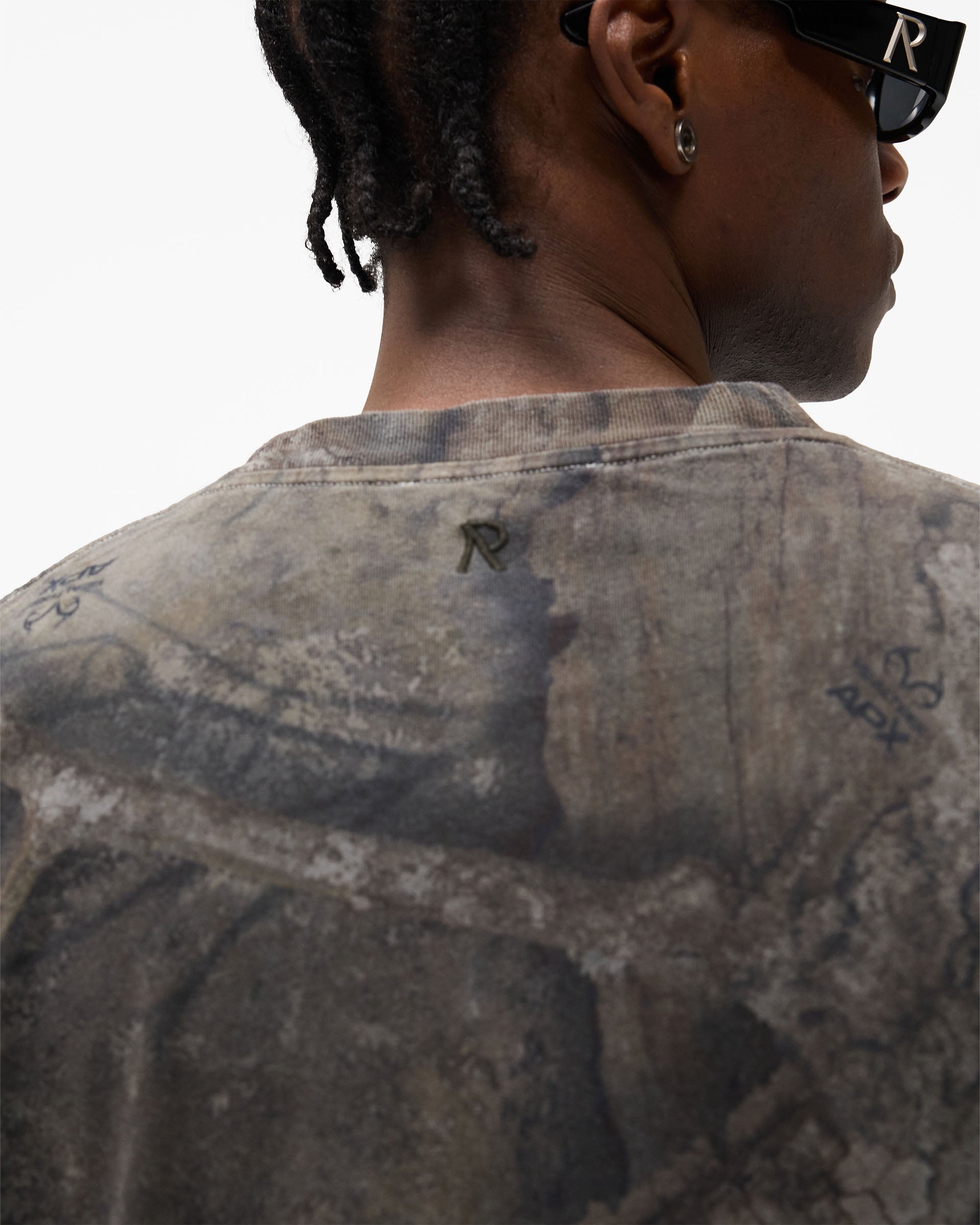 Initial Overdye Realtree® Boxy Sweater - Overdyed Black