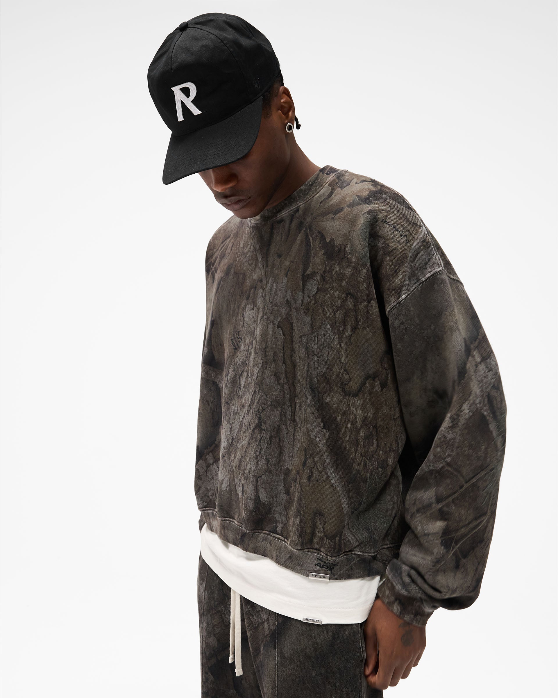 Initial Overdye Realtree® Boxy Sweater - Overdyed Black