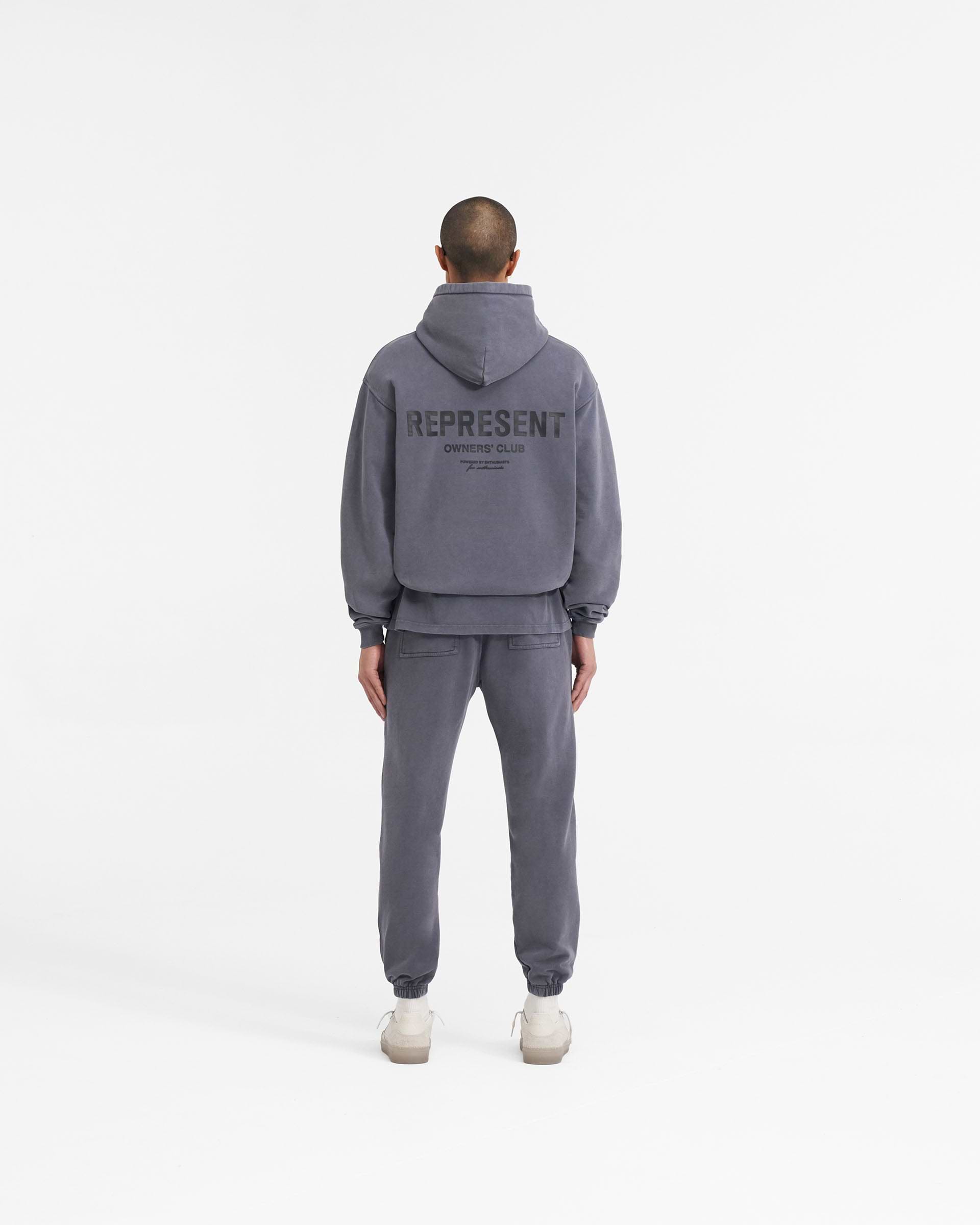 【REPRESENT】 CLUB LOGO ROUND GRAY Ash Grey Zip Hoodie | Stamp Owners' Club | REPRESENT