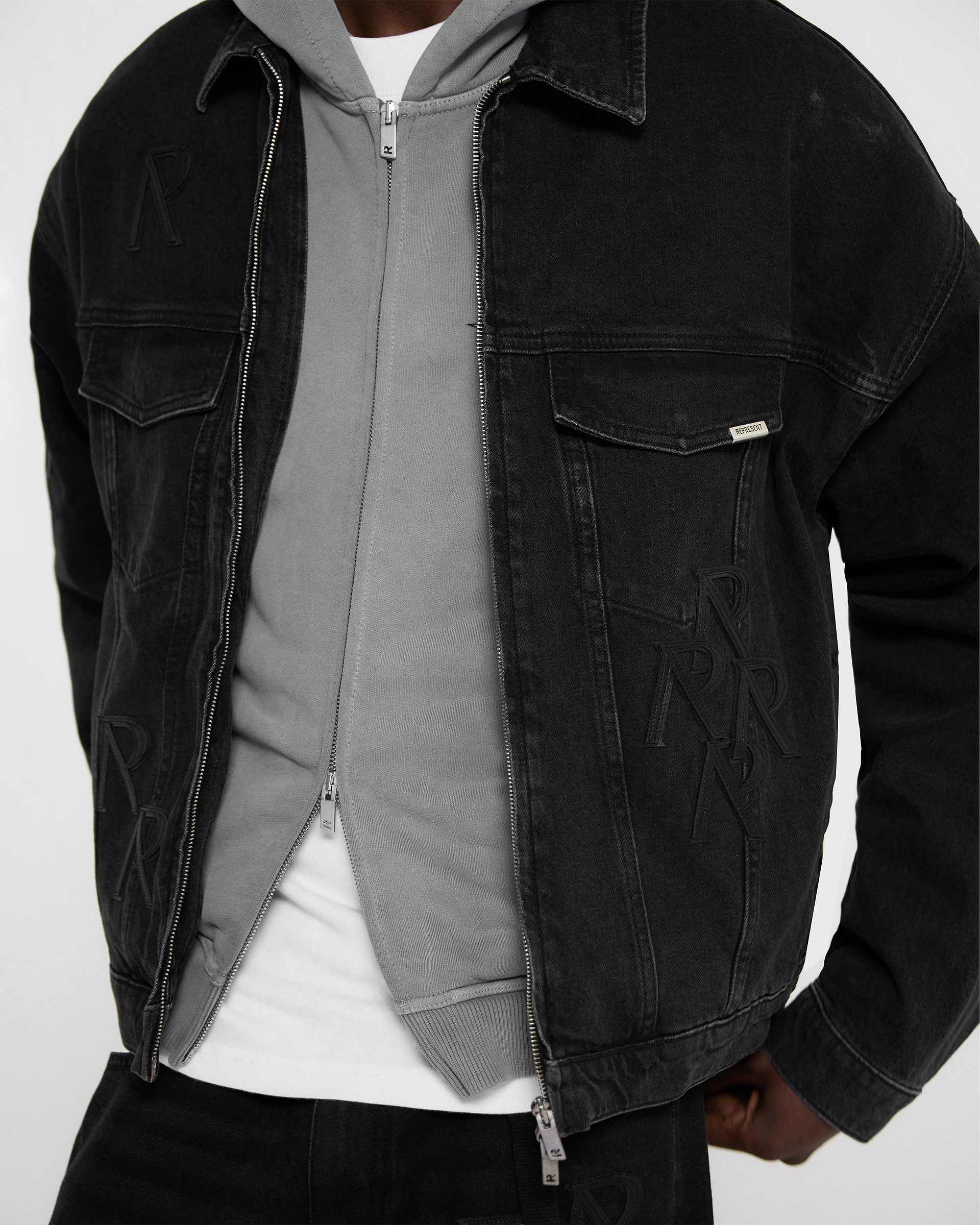 R4 Initial Denim Jacket - Off Black