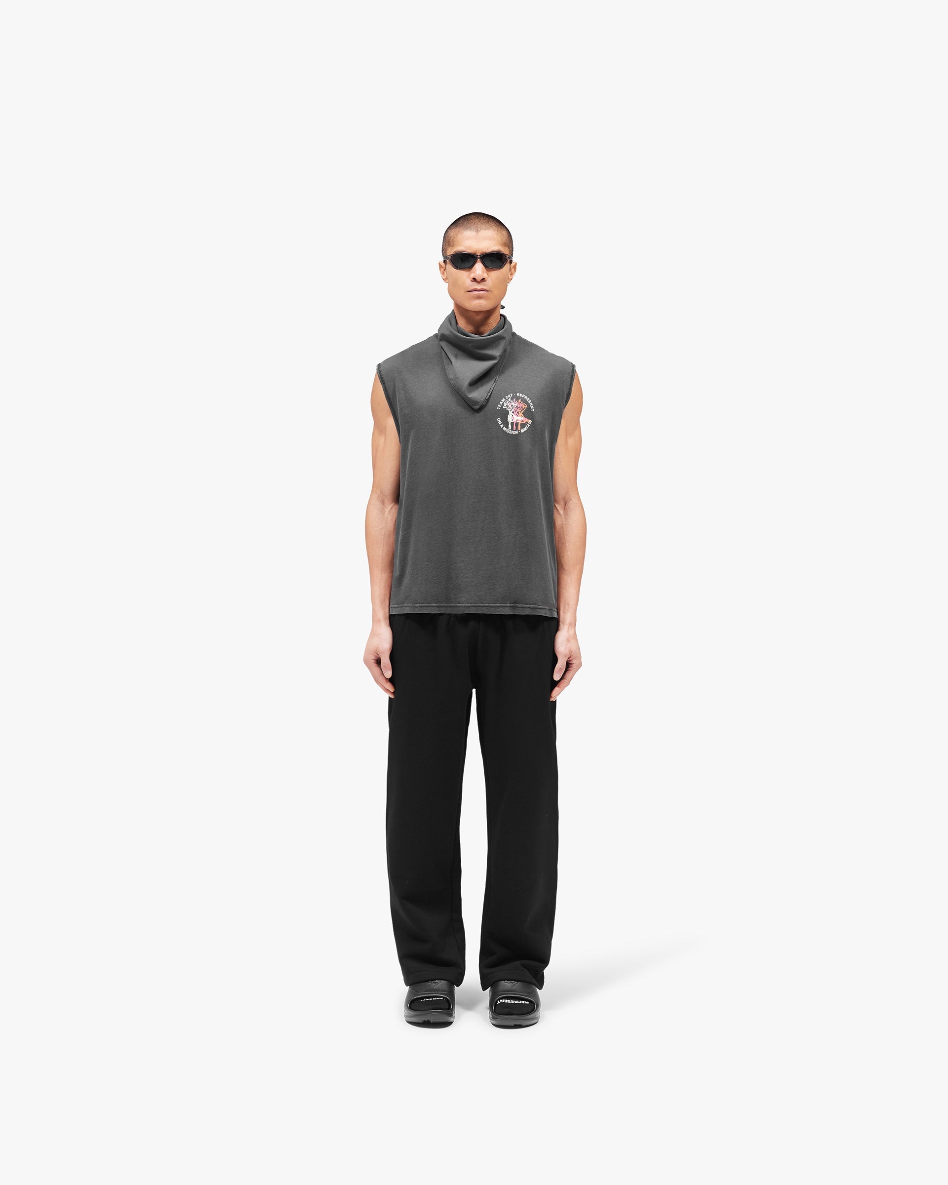 Washed Black 247 Torch Crop Tank | 247 SS26 T-Shirts | REPRESENT