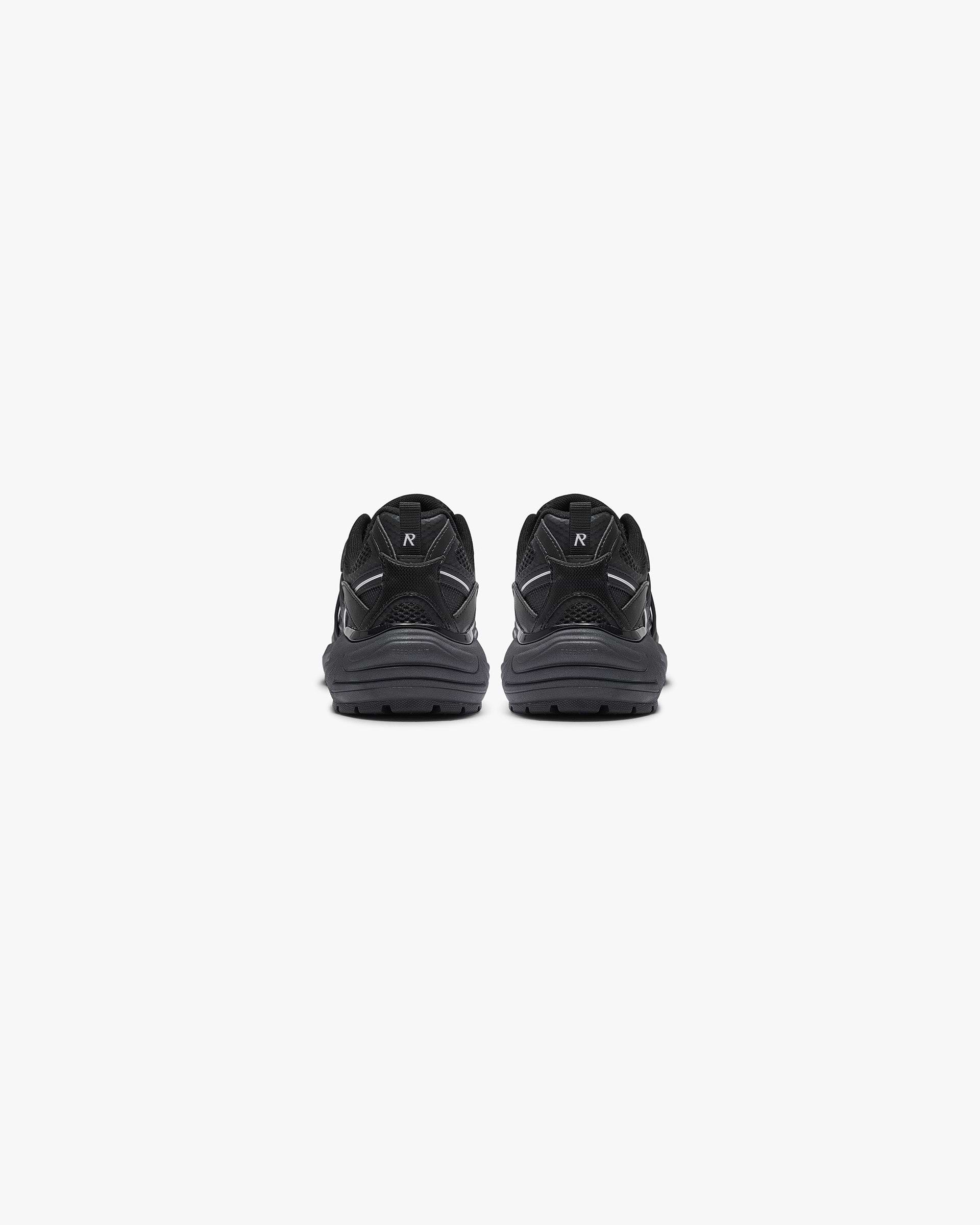 Storm Runner - Triple Black