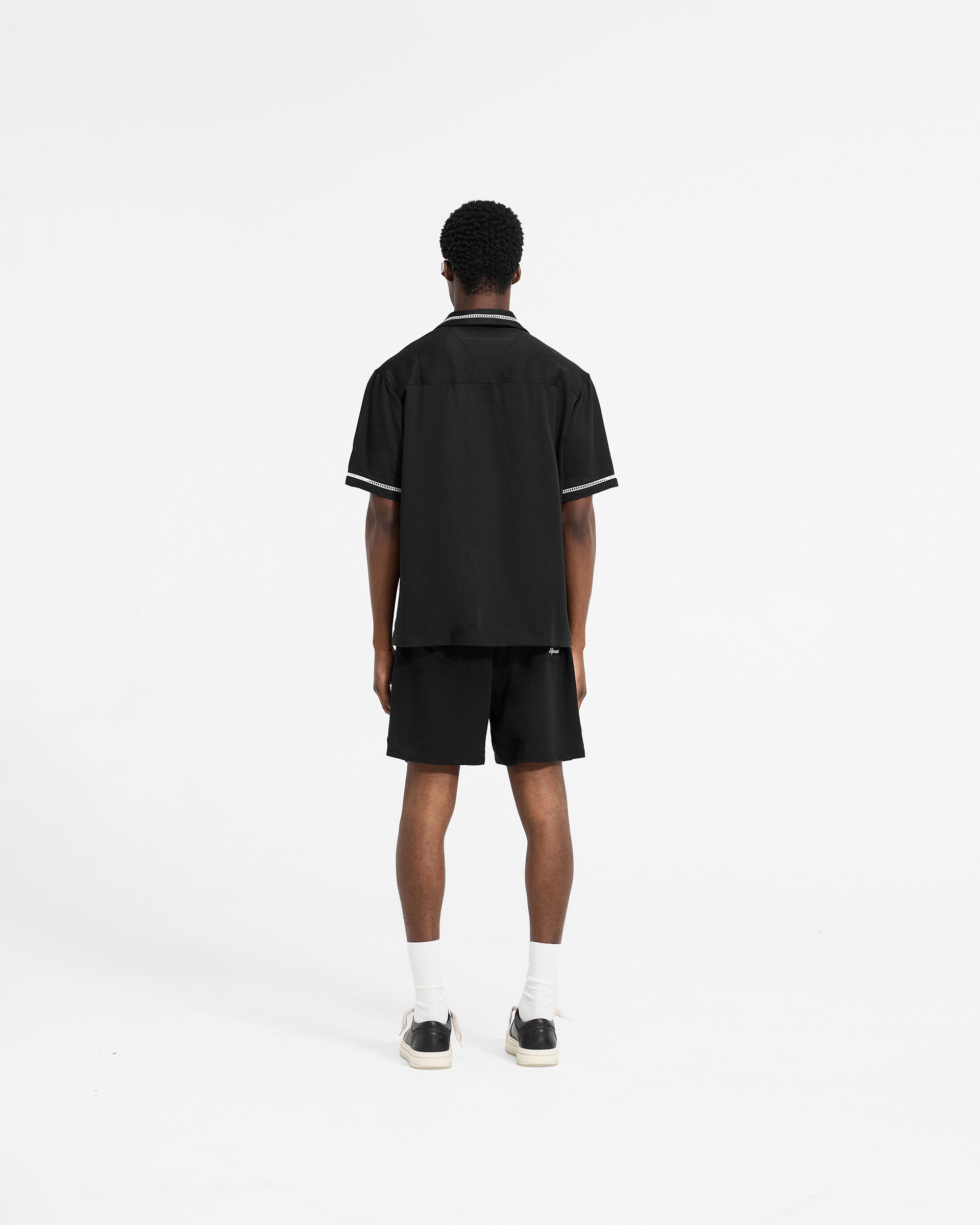 Resort Shorts - Jet Black