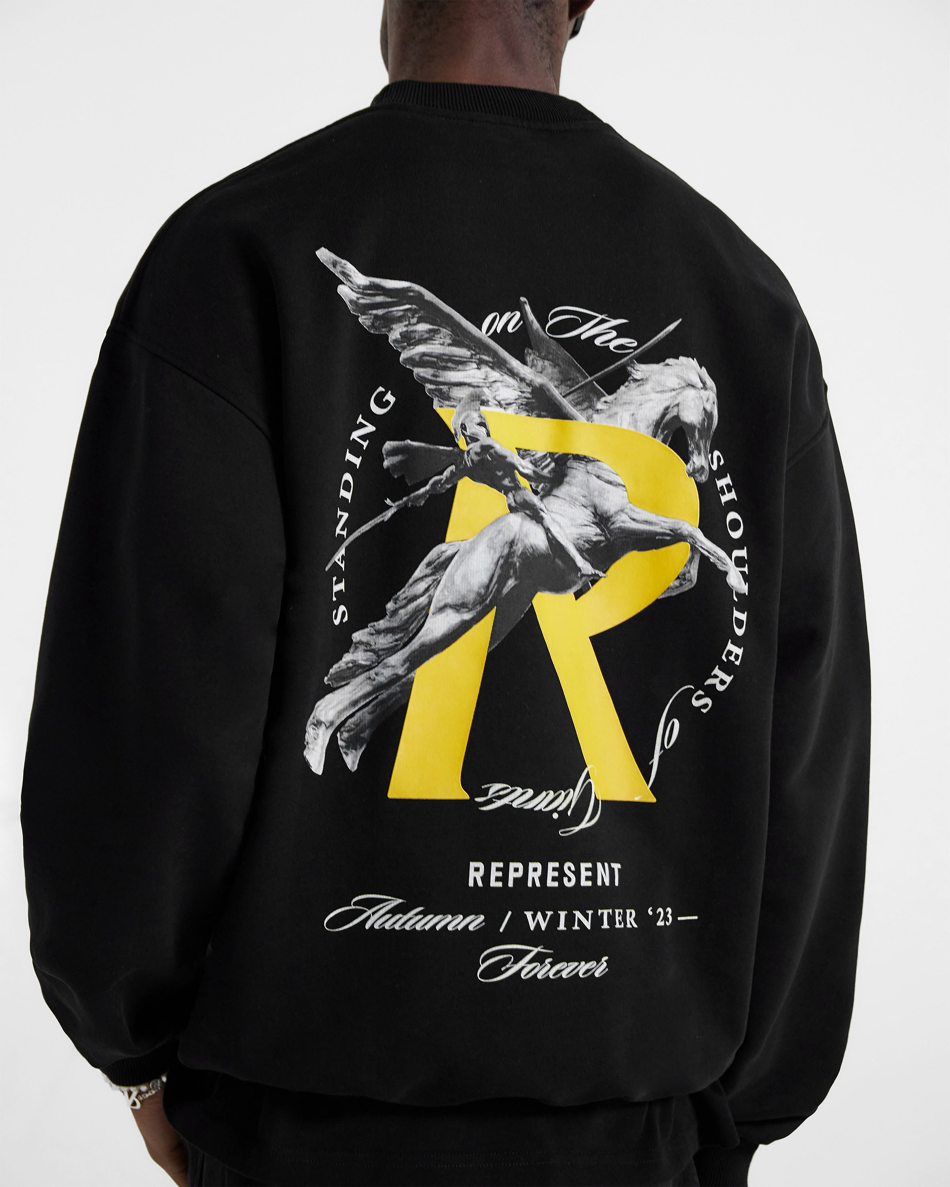 Giants Sweater - Jet Black