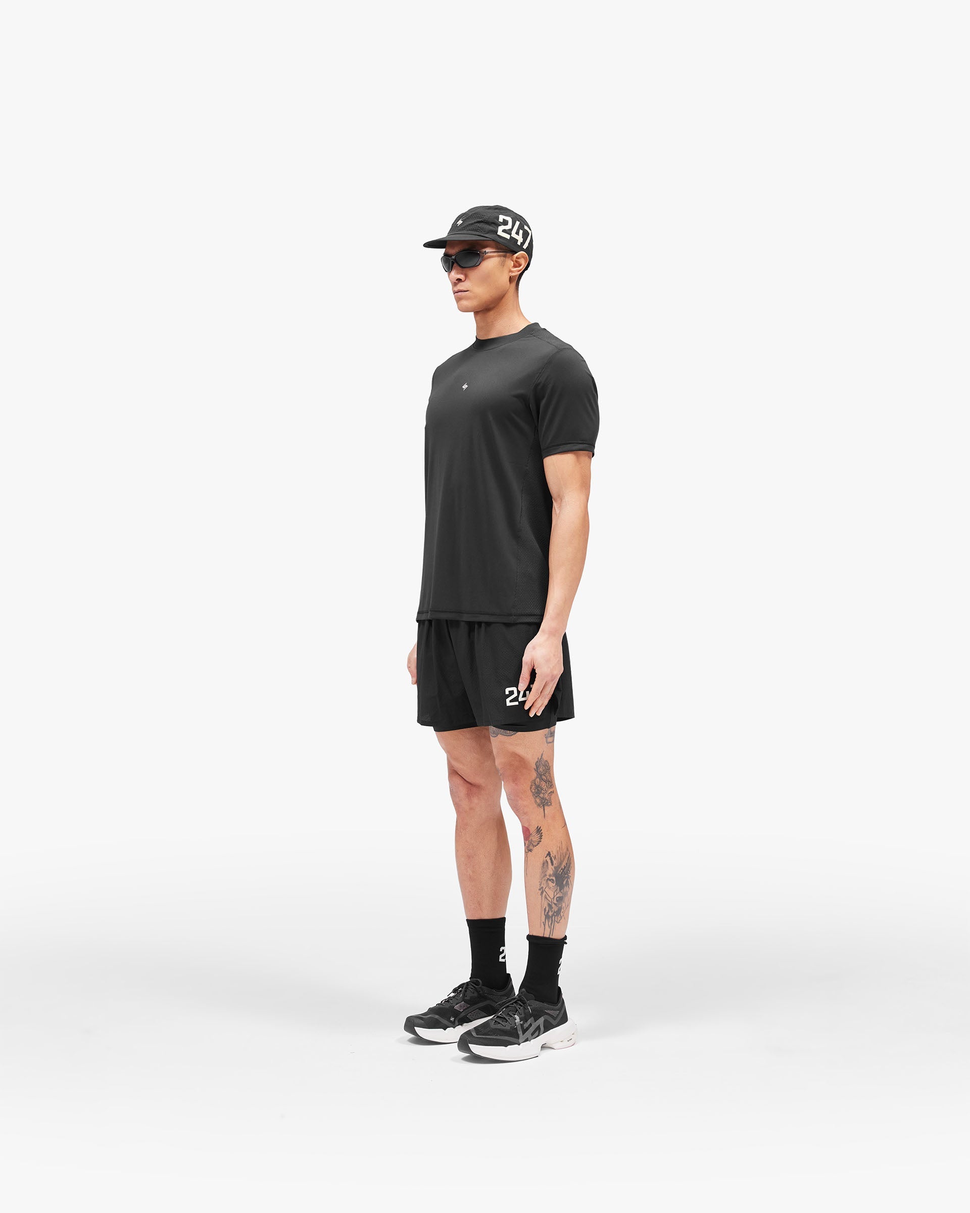 Black Trail Shorts | 247 | REPRESENT