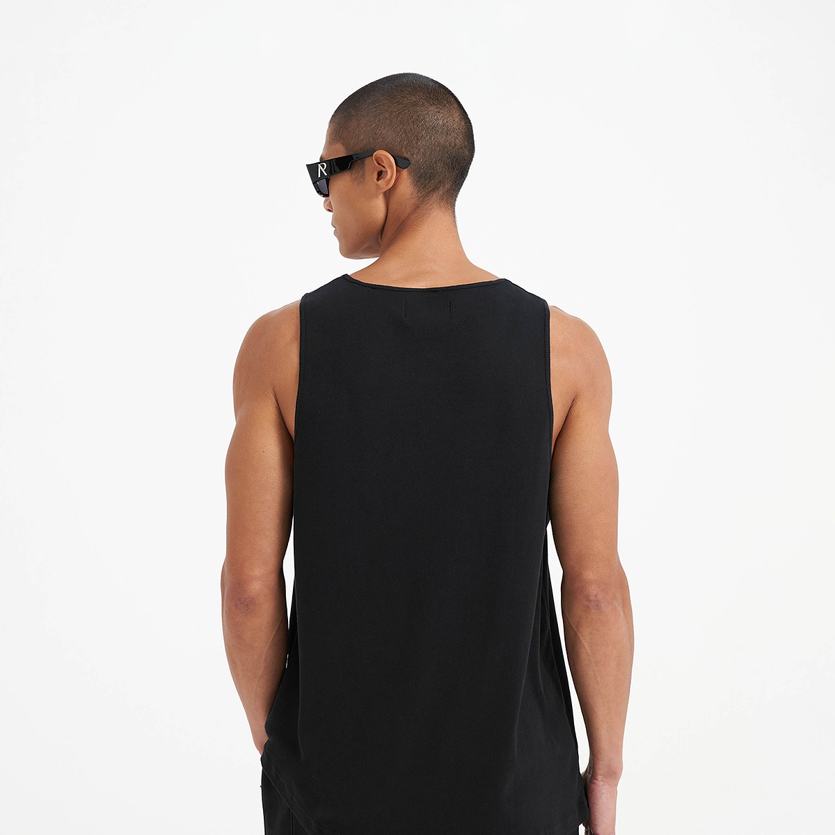 OYOANGLE Men's Solid Sleeveless Cut Out Round Asymmetrical Neck Club Party  Tank Top Black S at  Men's Clothing store
