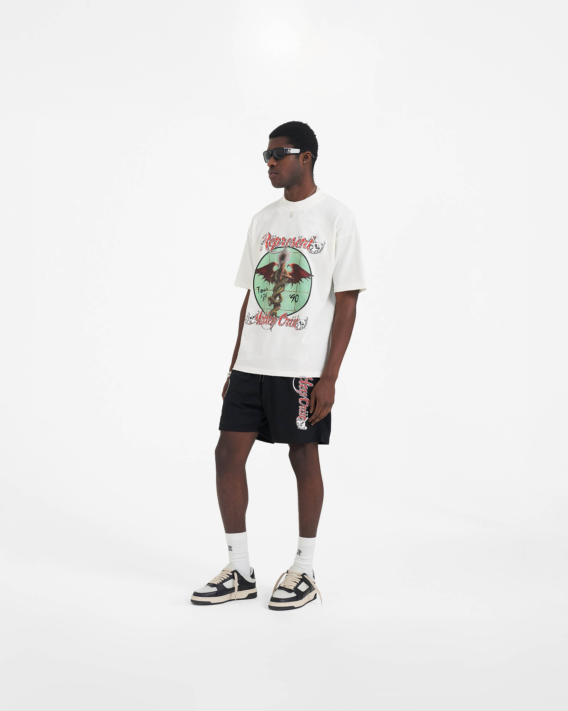 Represent x Mötley Crüe™️ Dr Feelgood T-Shirt - Flat White