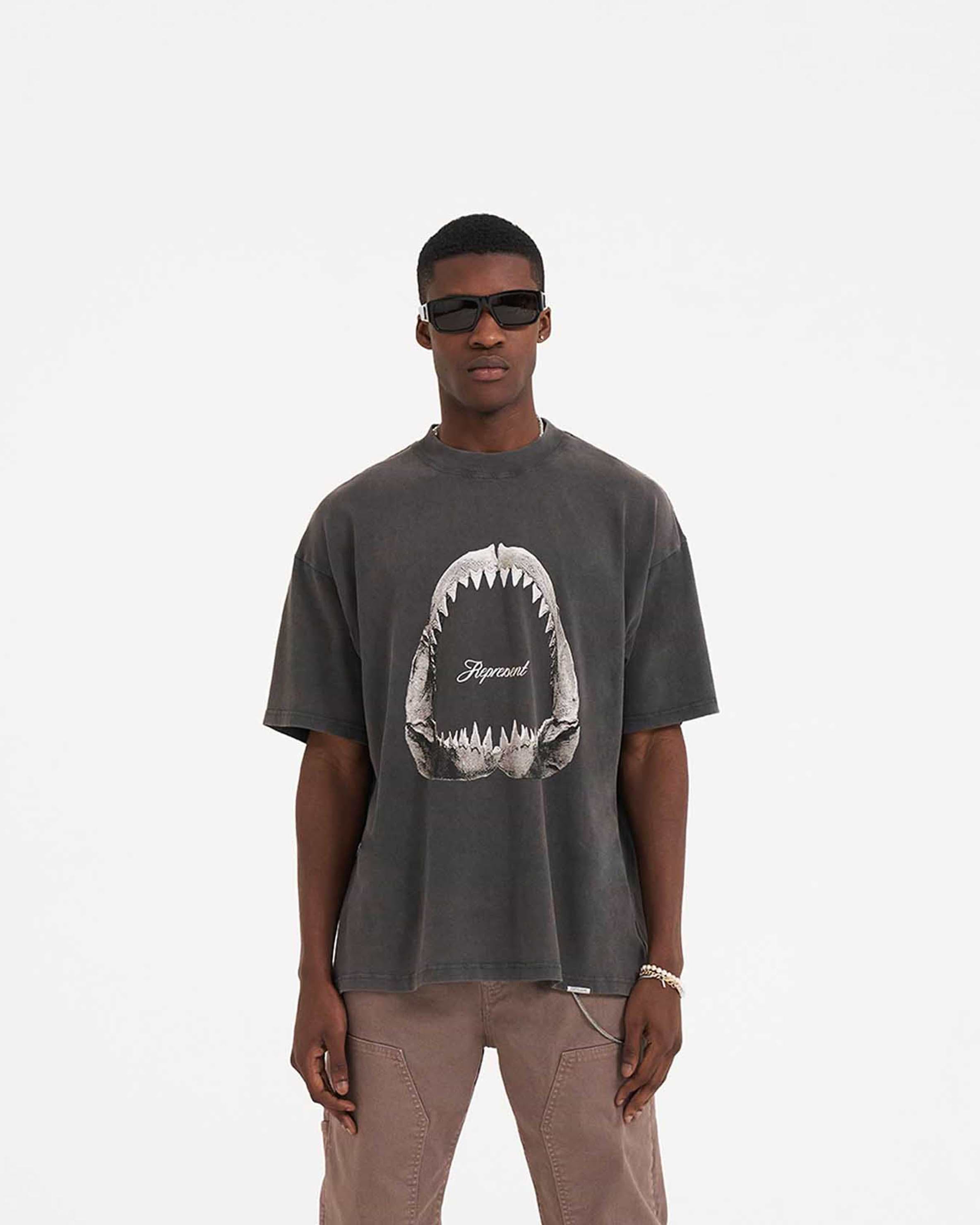 Tee deals shirt jaws