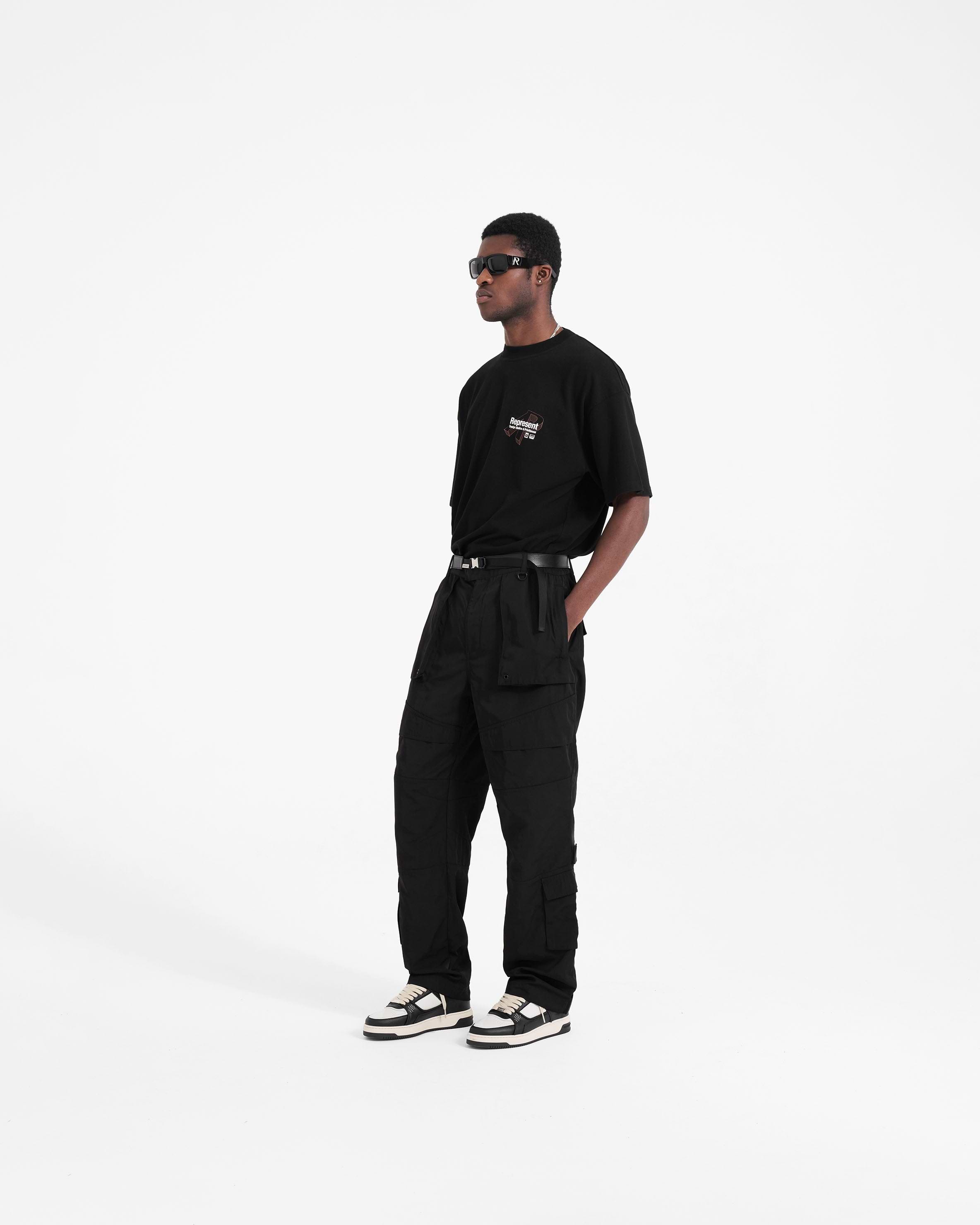 Cargo pants black and white outlet