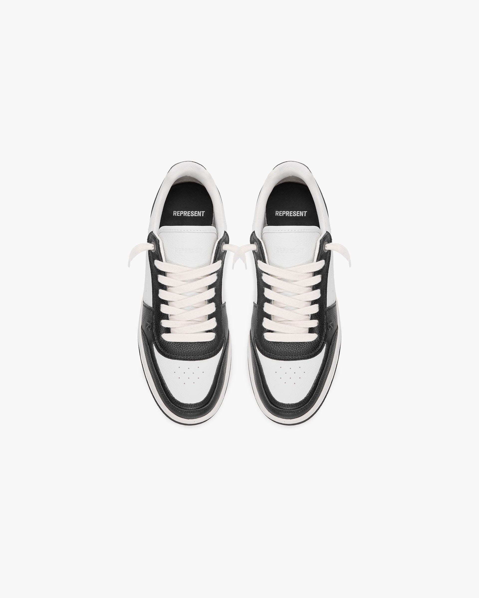 Initial Sneaker - Leather - Black Vintage White