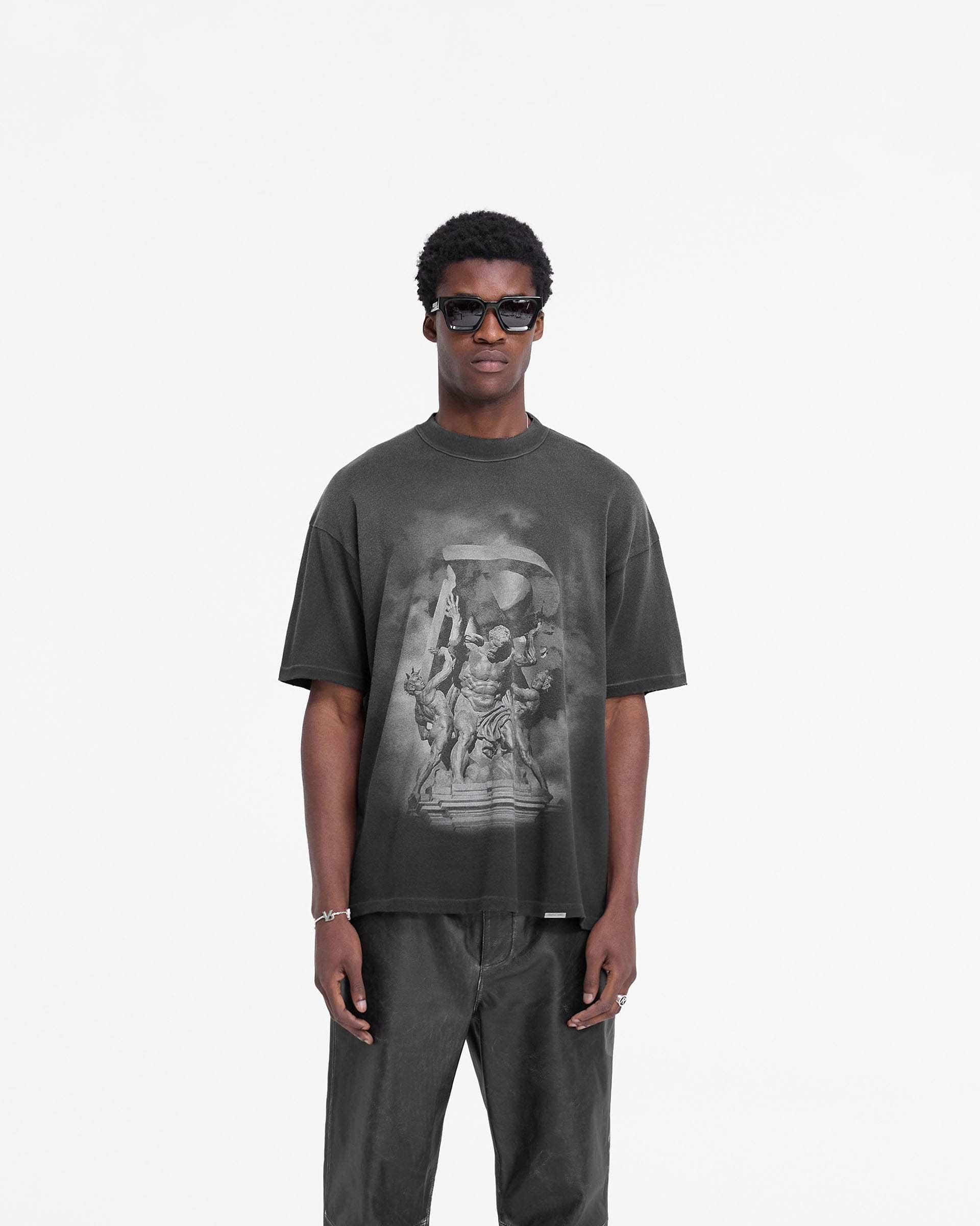 Atlas T-Shirt - Stained Black