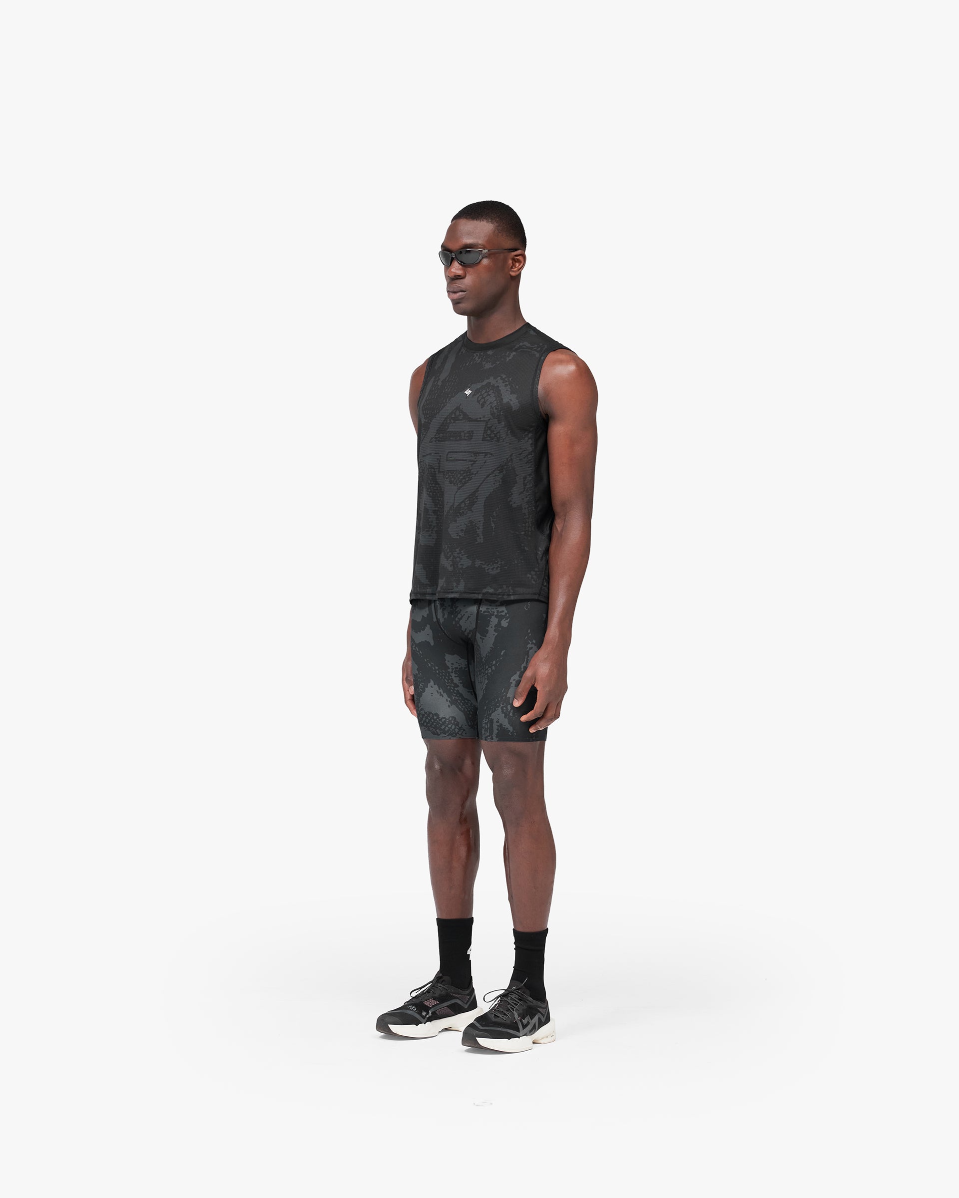 247 Manchester Tank - Black