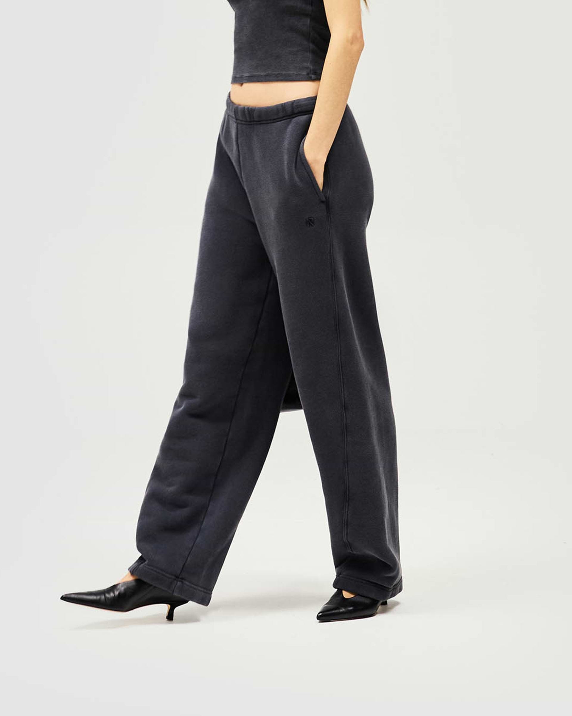 Initial Twisted Seam Jogger - Washed Black