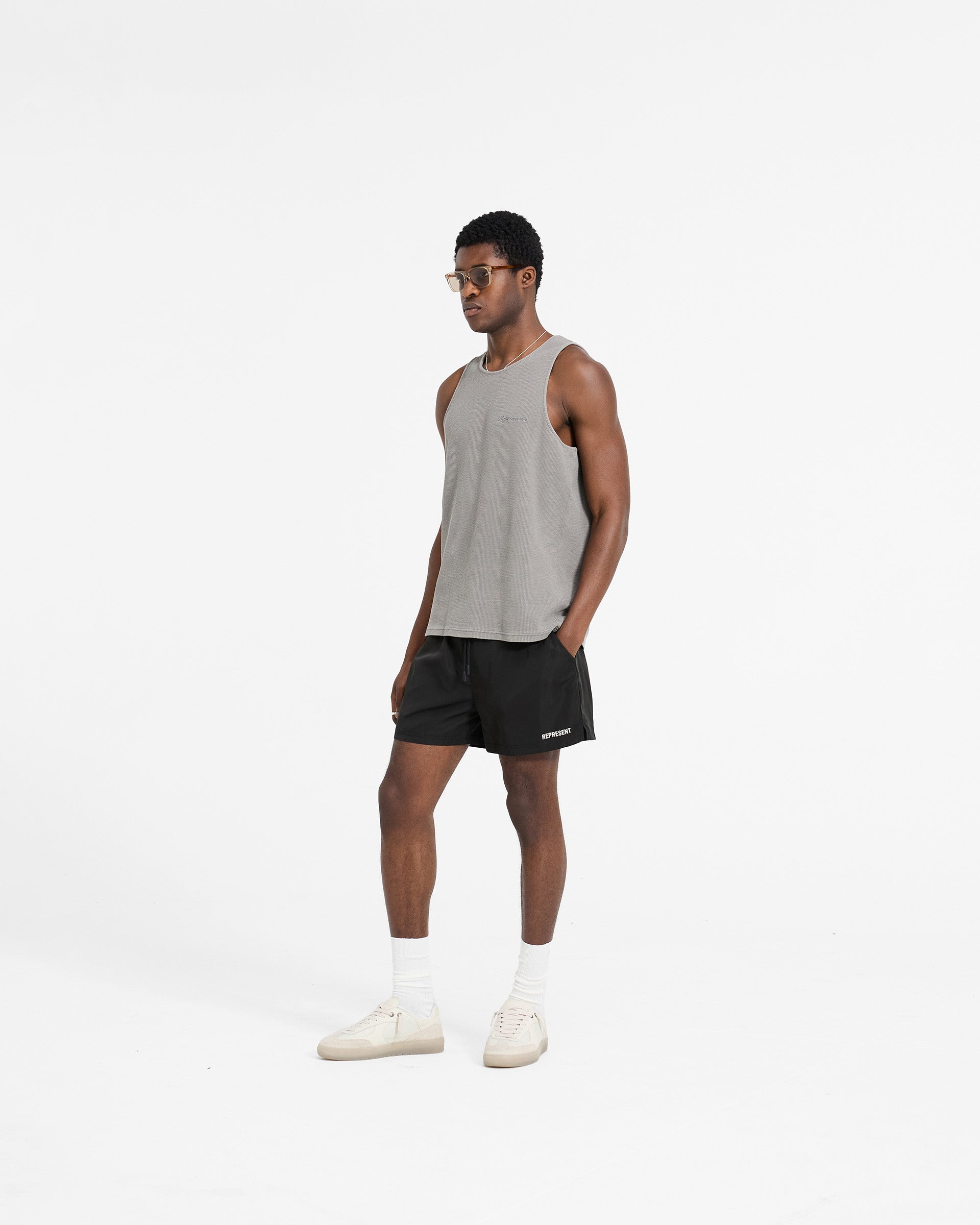 Waffle Vest - Ultimate Grey