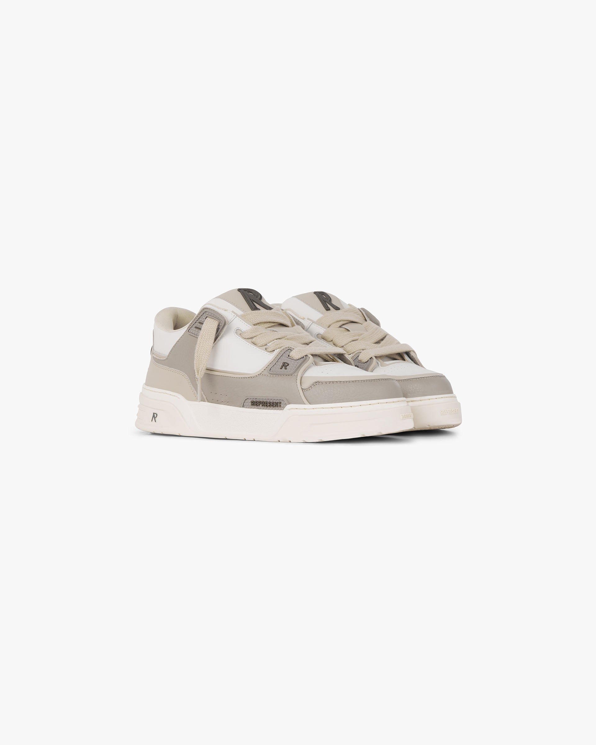 Studio Sneaker - Cashmere