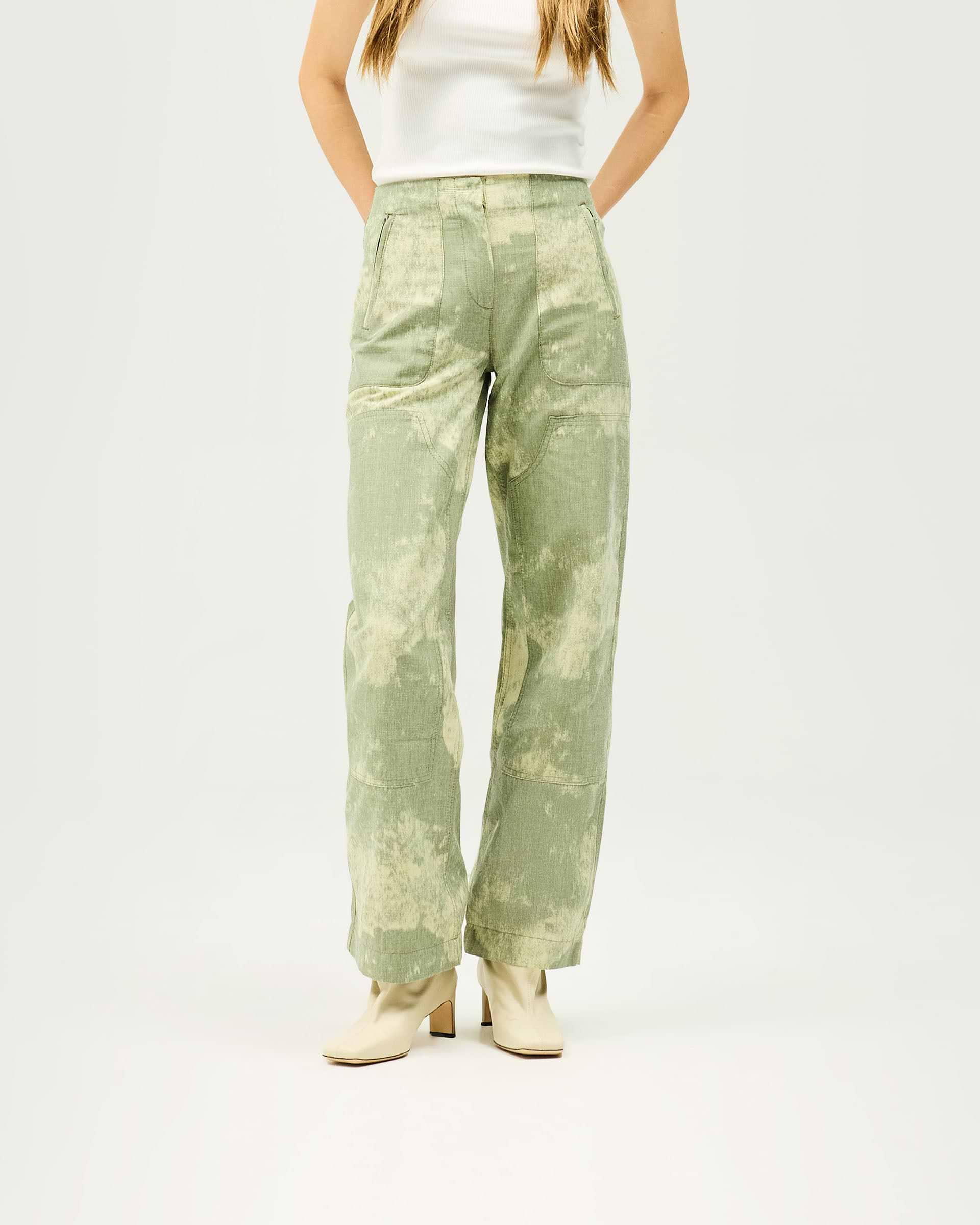 Hideaway Cargo Pant - Light Camo Print