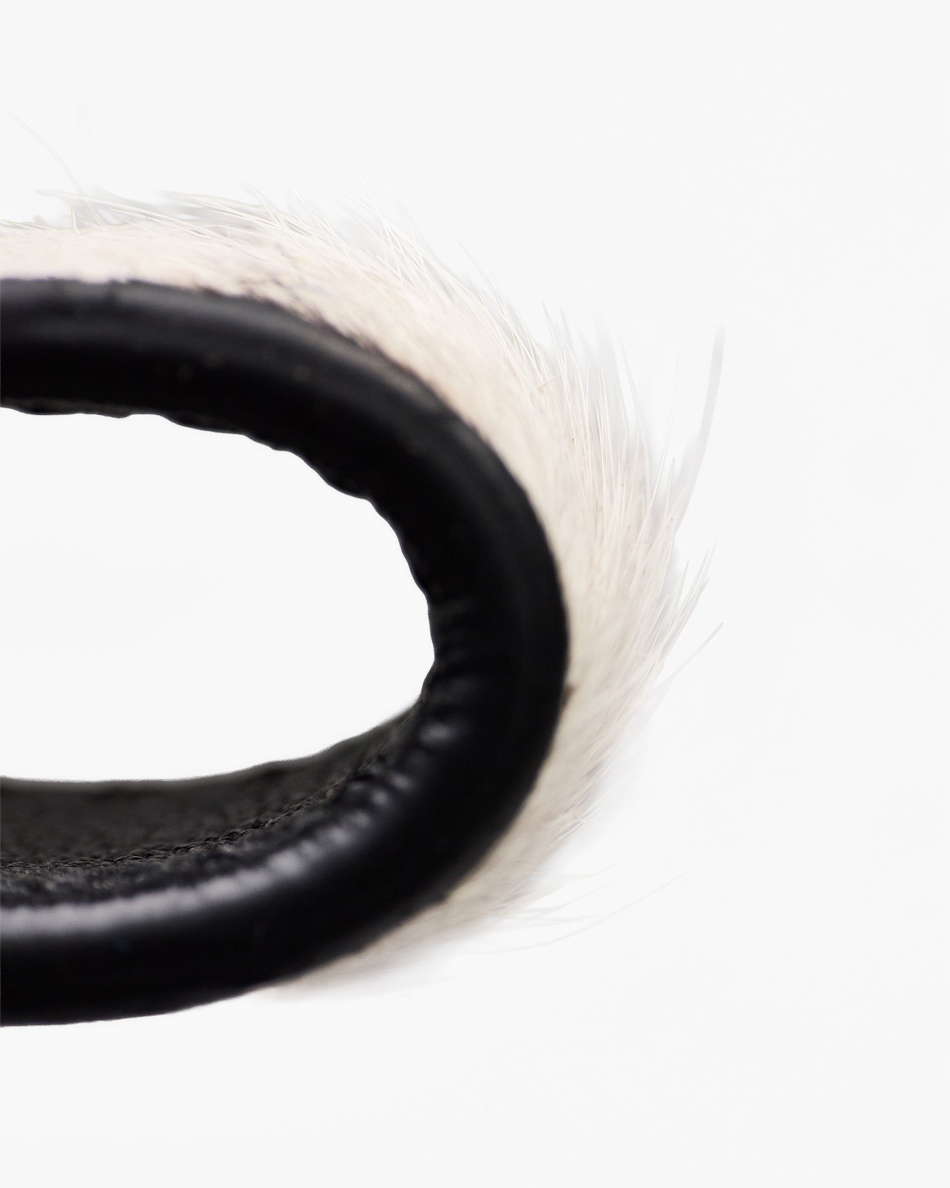 Cowhide Belt Loop - Flat White Jet Black