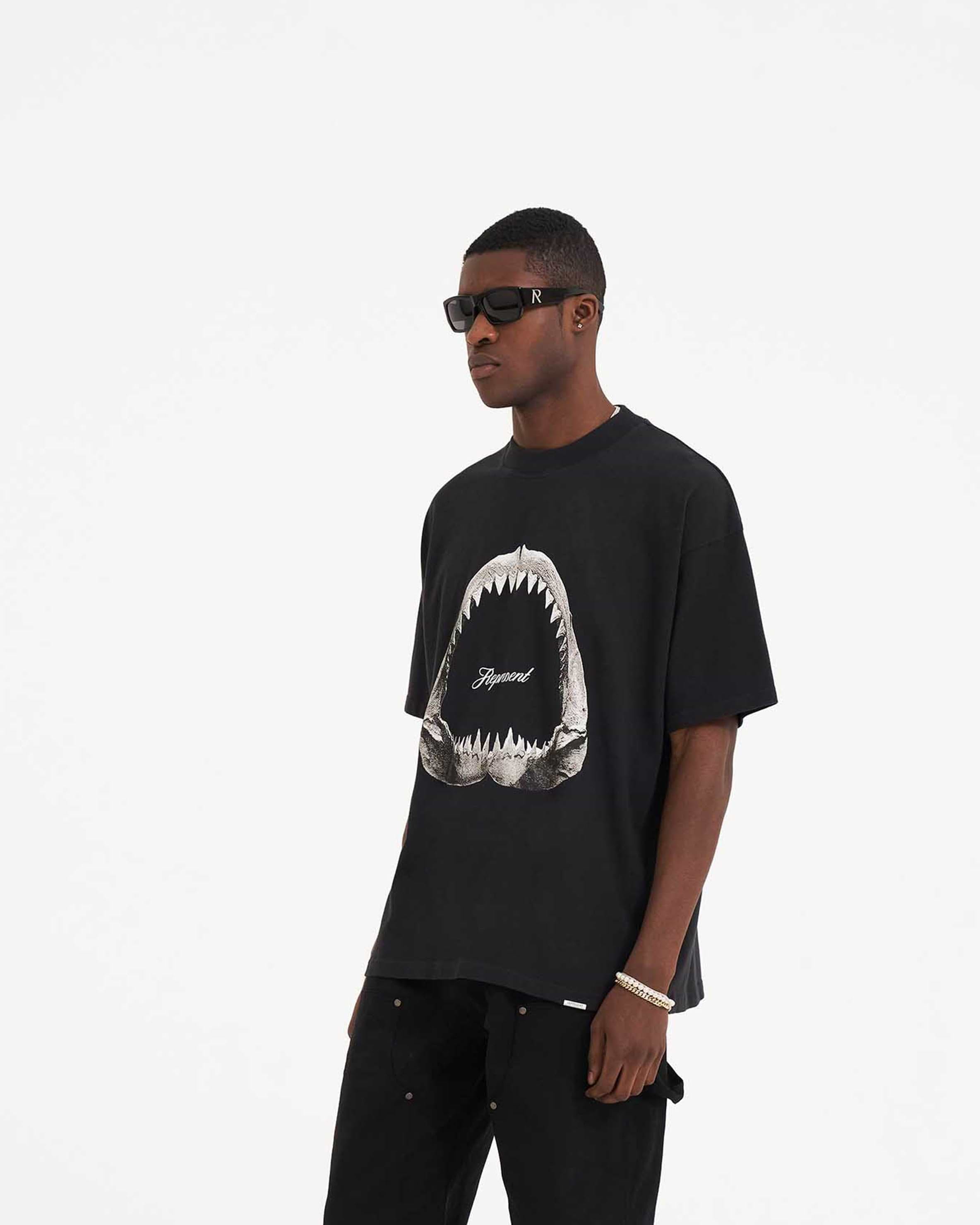Shark Jaws T Shirt Off Black REPRESENT CLO