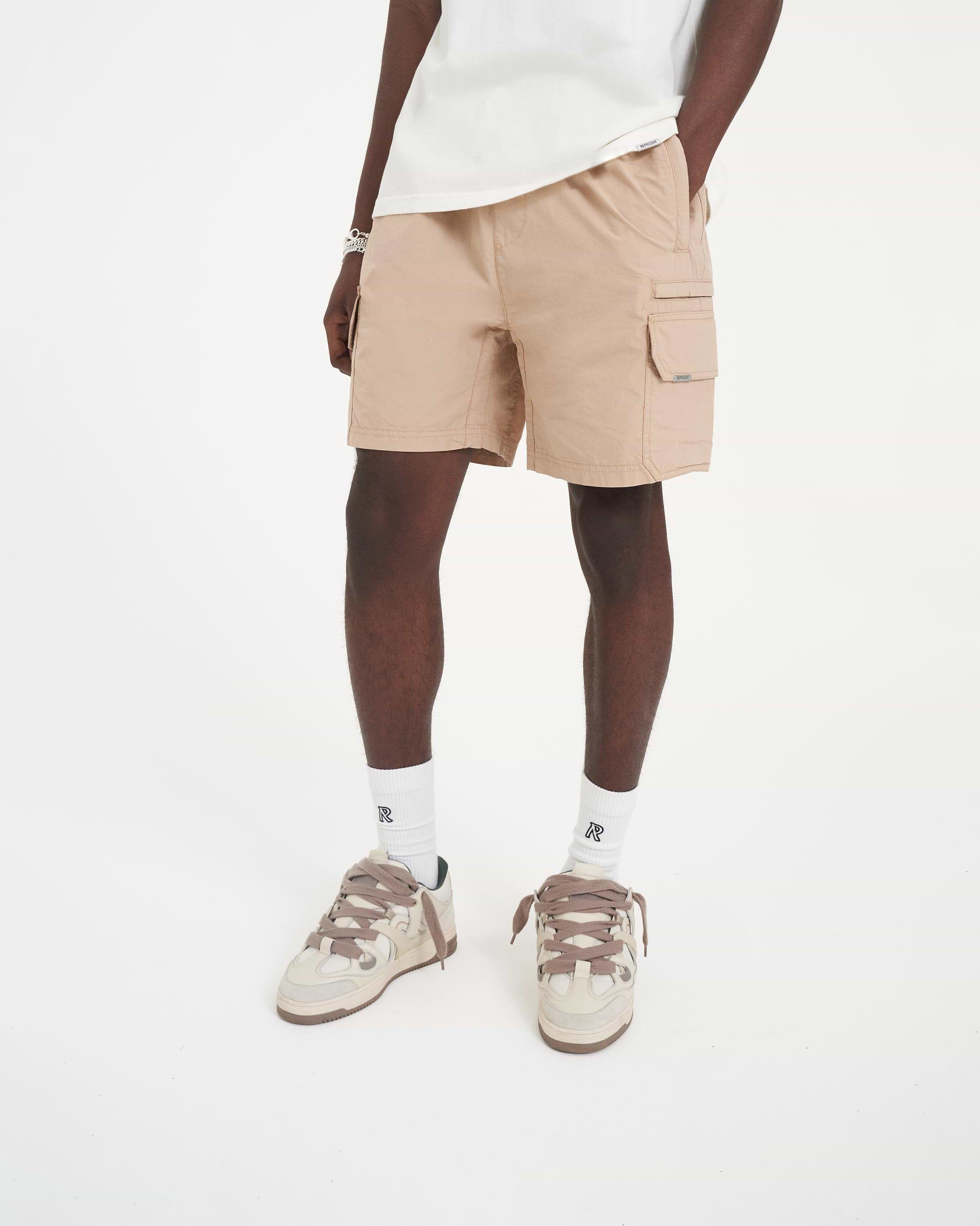 Mens cream 2024 cargo shorts