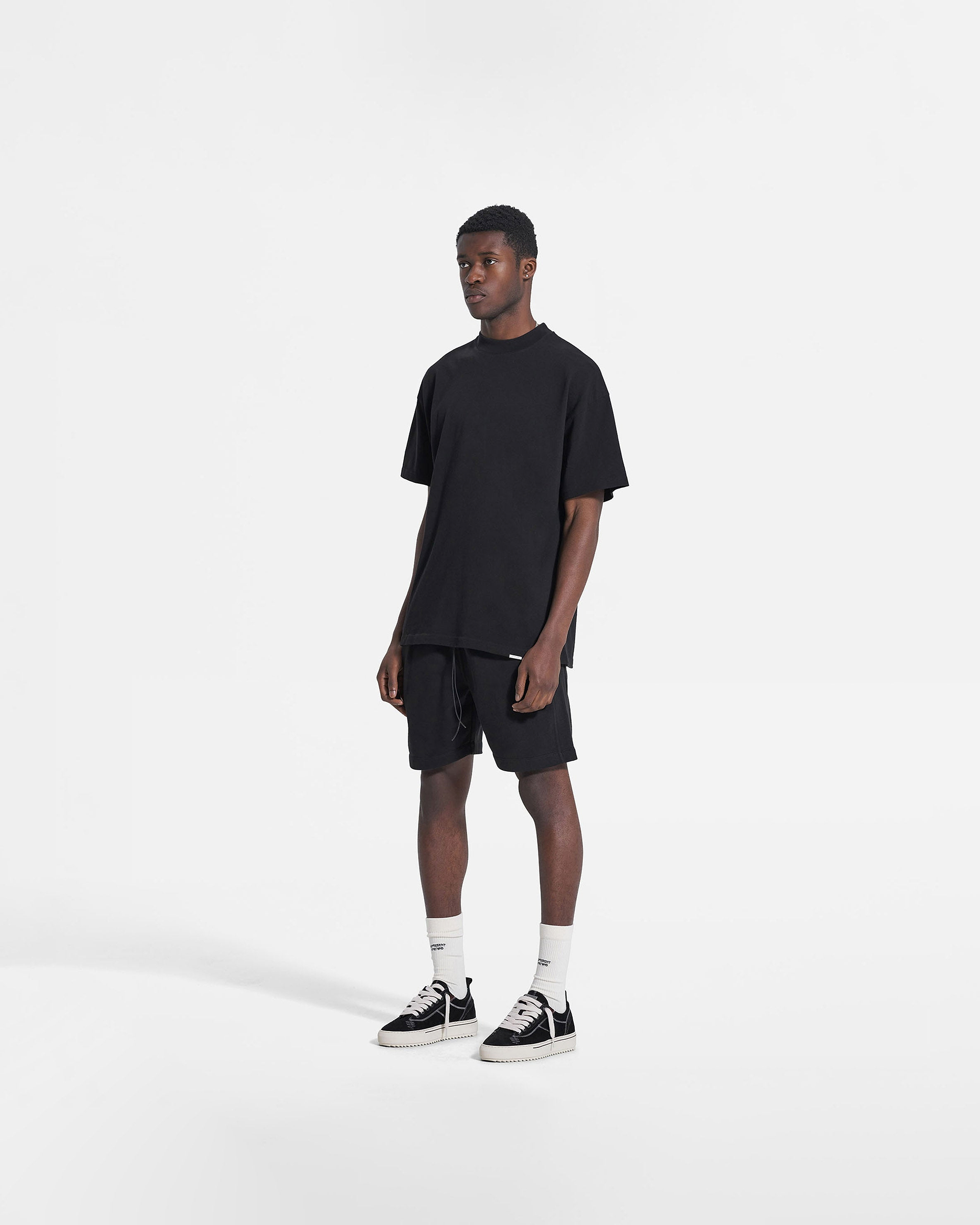 blank t shirt store near me