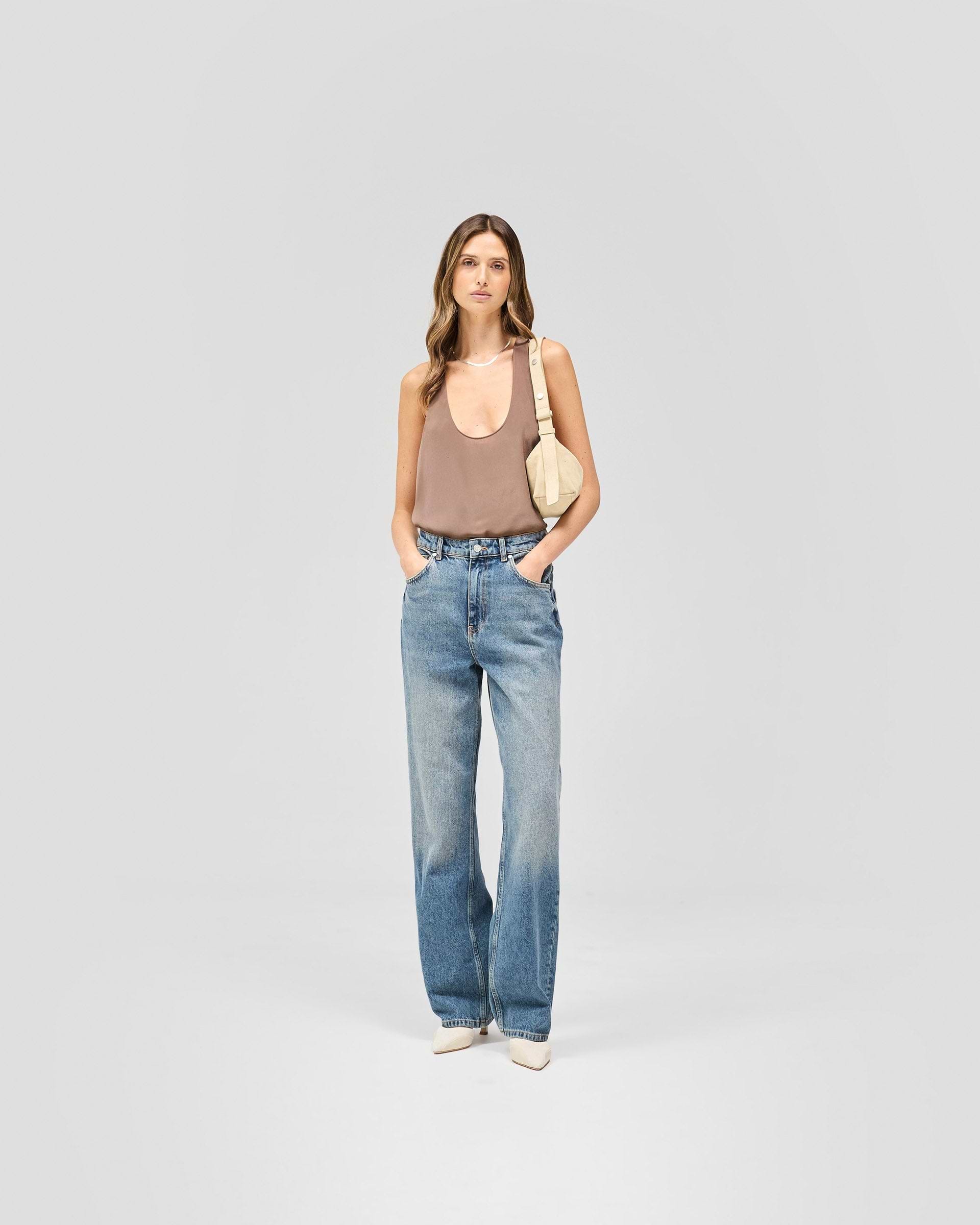 MIRAGE SILK VEST - COFFEE QUARTZ00009.jpg