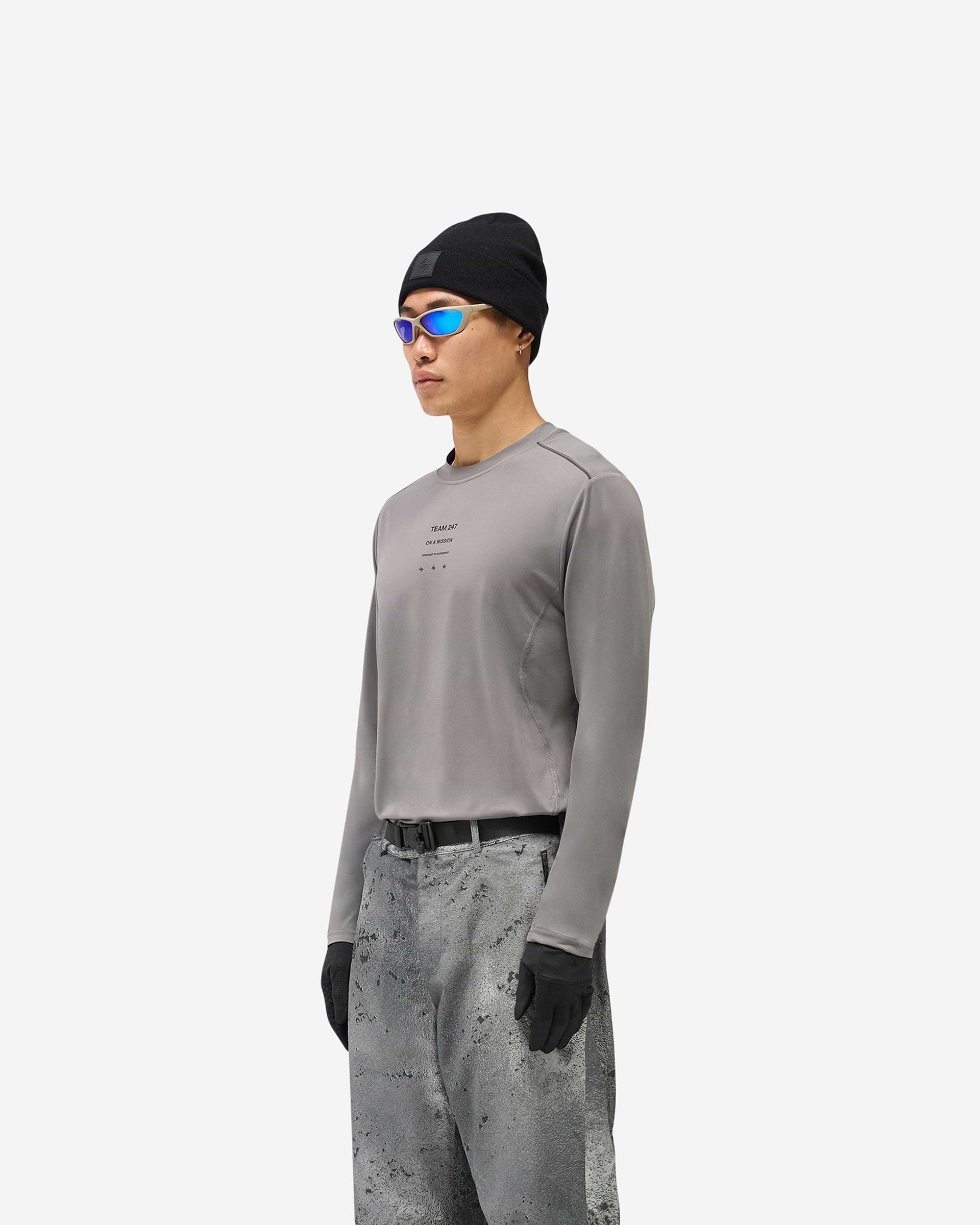 247_Trail_Long_Sleeve_T-Shirt_-_Steel_02.jpg
