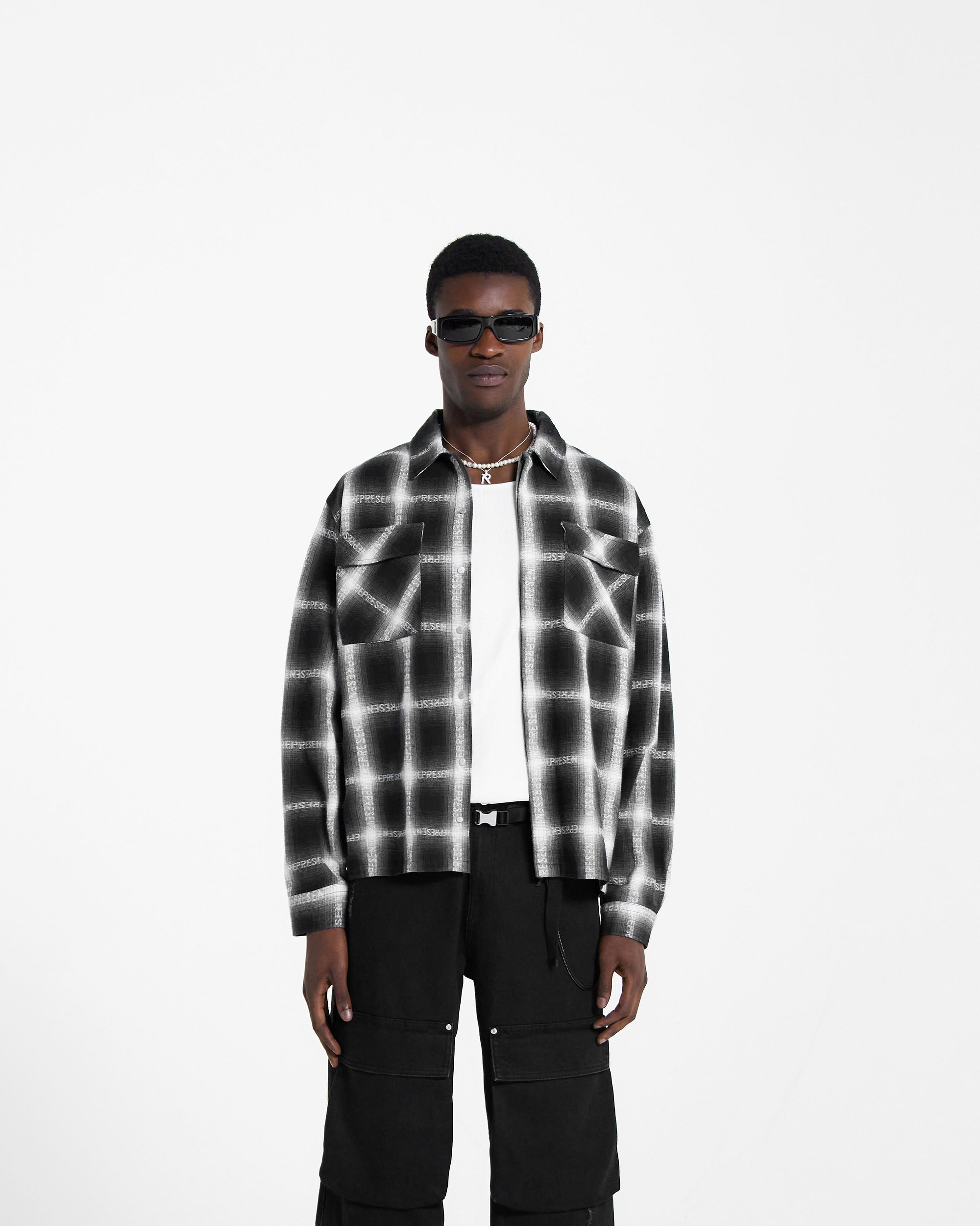 Logo Flannel Shirt | Black Shirts FW23 | Represent Clo