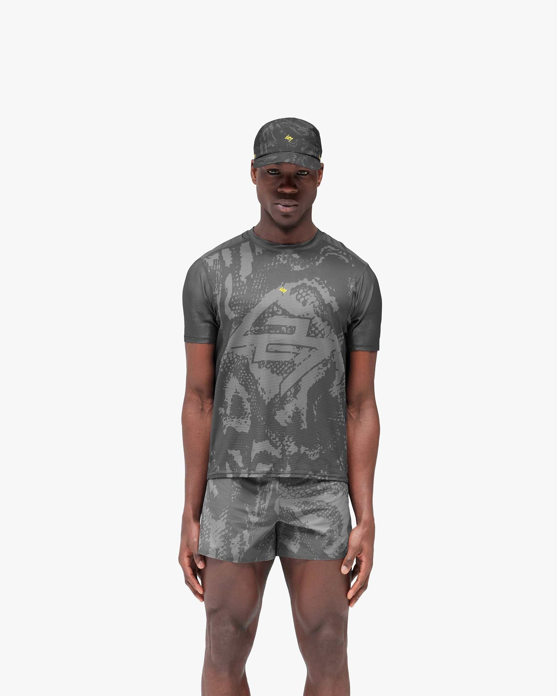 247_London_T-Shirt_-_Vintage_Grey_03.jpg