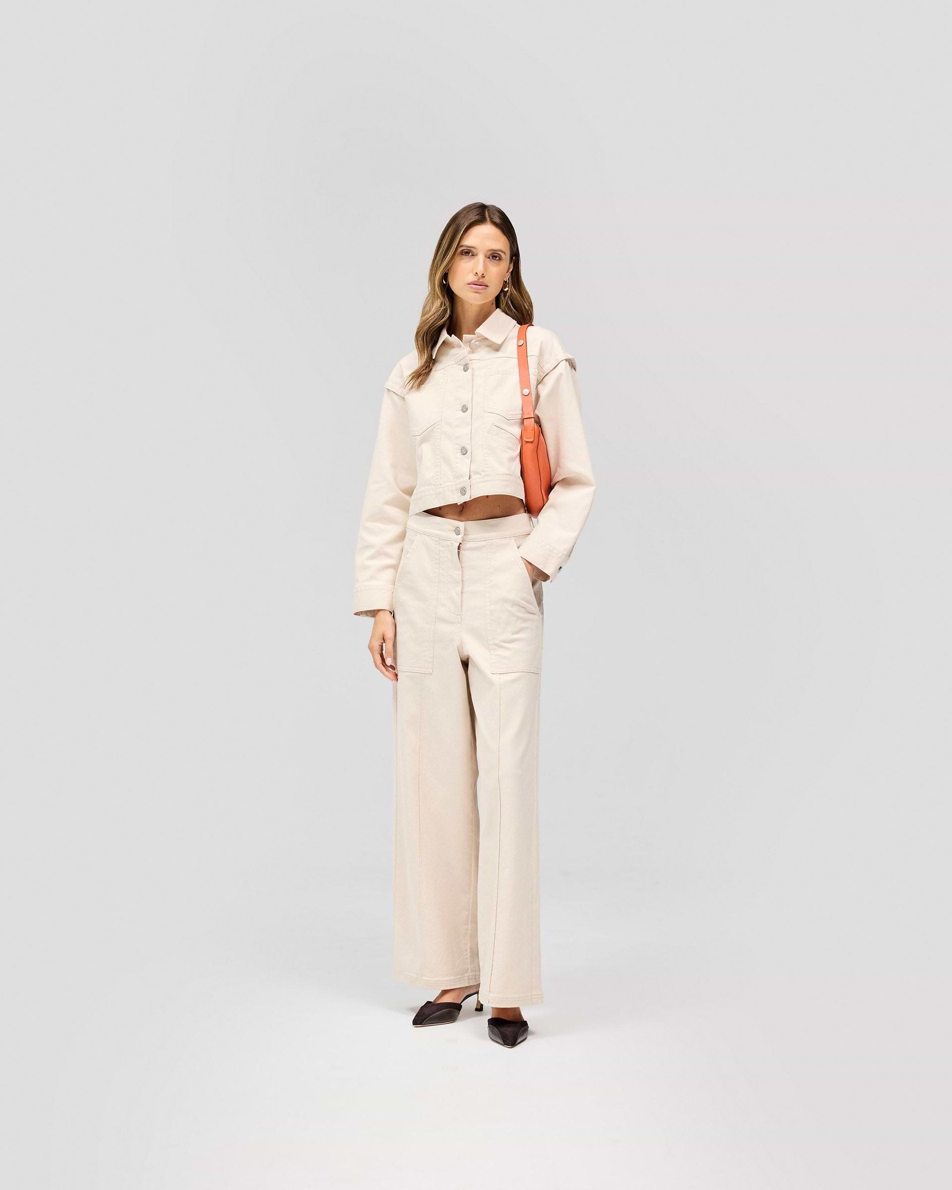 Energy_Jacket_-_Beige_03.jpg