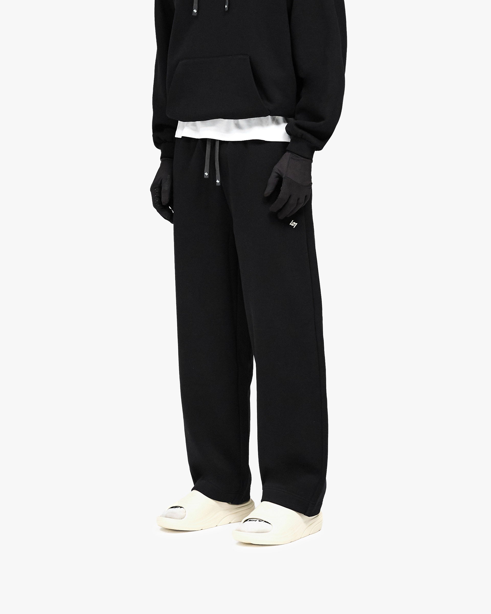 247 DNA Straight Leg Sweatpant - Jet Black